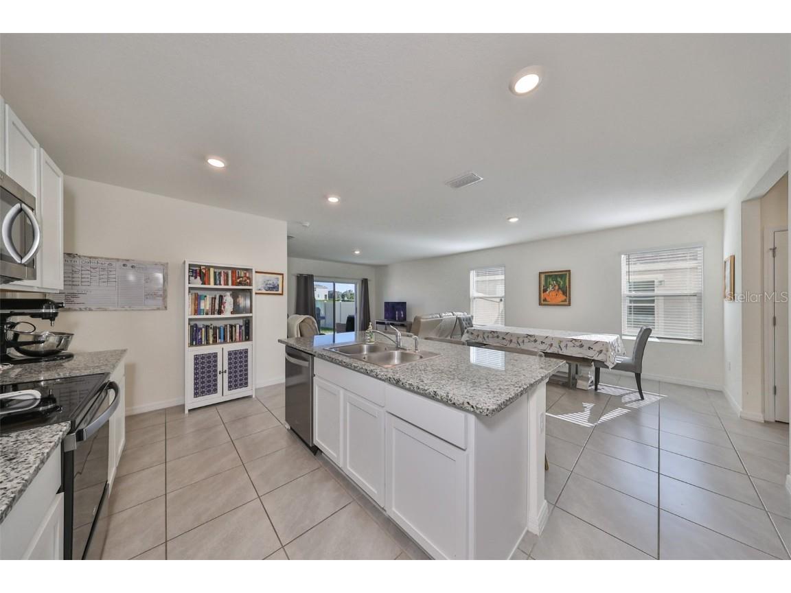 3528 Maple Grove Way Plant City FL 33565 TB8432578 image9