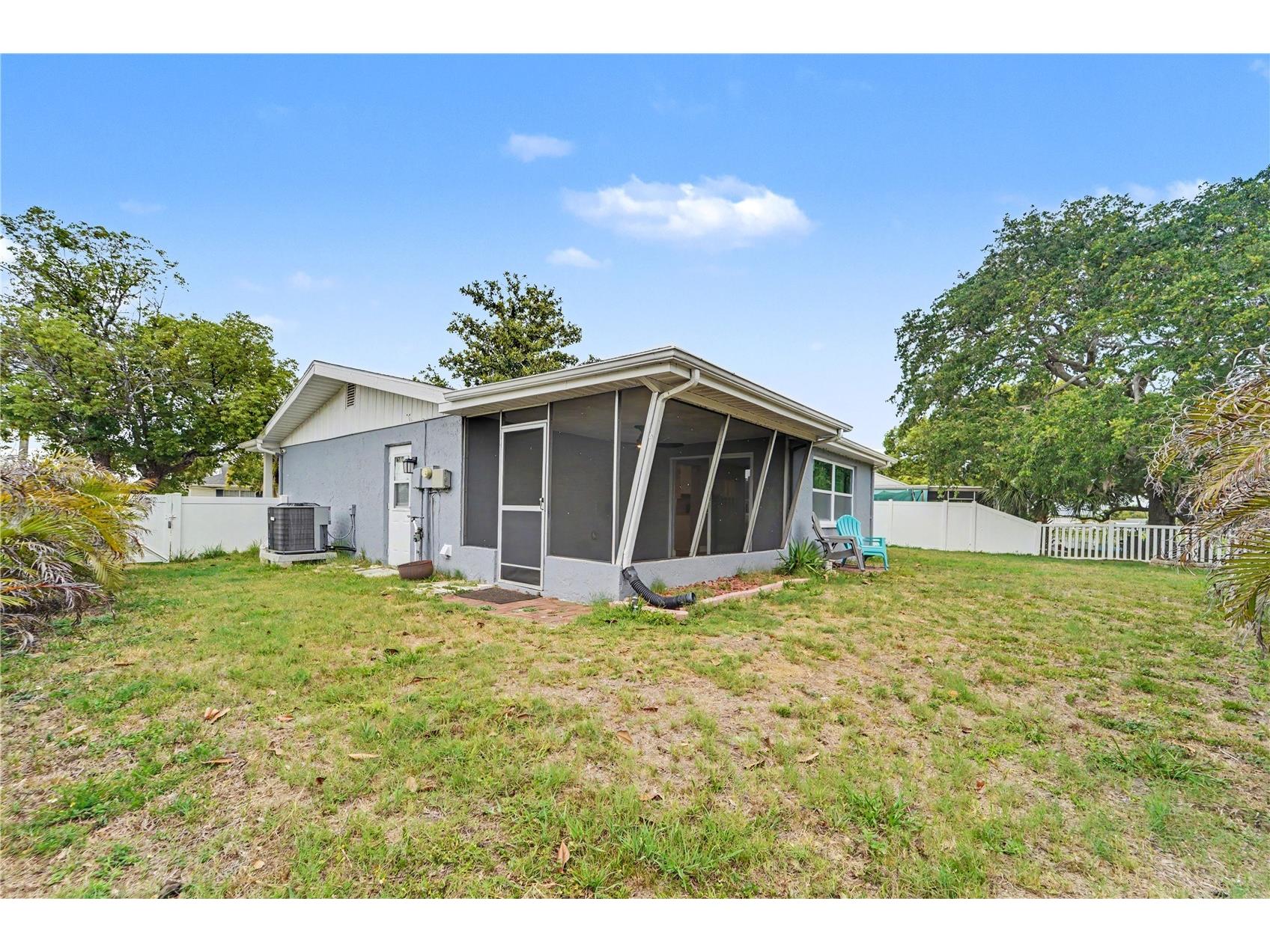 3528 Rock Royal Drive Holiday FL 34691 TB8508220 image16