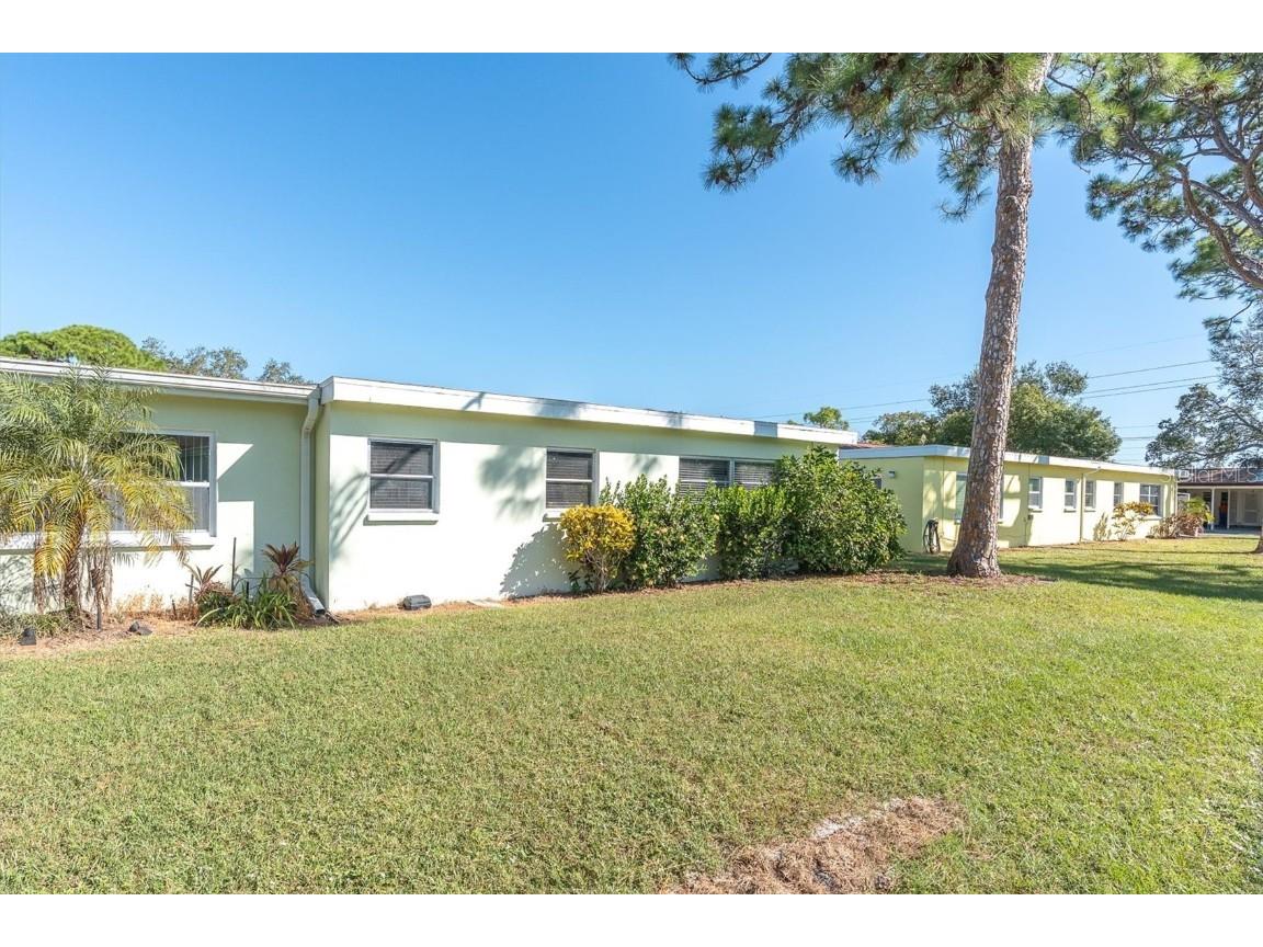3528 Silver Pine Court #89 Sarasota FL 34231 TB8443456 image38