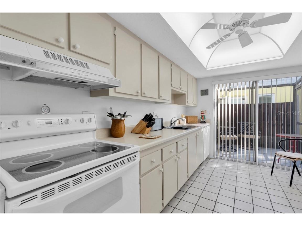 3528 Silver Pine Court #89 Sarasota FL 34231 TB8443456 image6