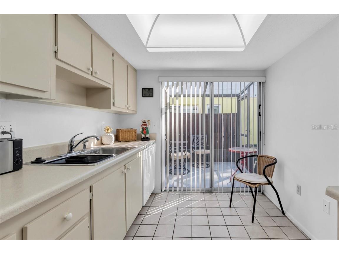 3528 Silver Pine Court #89 Sarasota FL 34231 TB8443456 image7