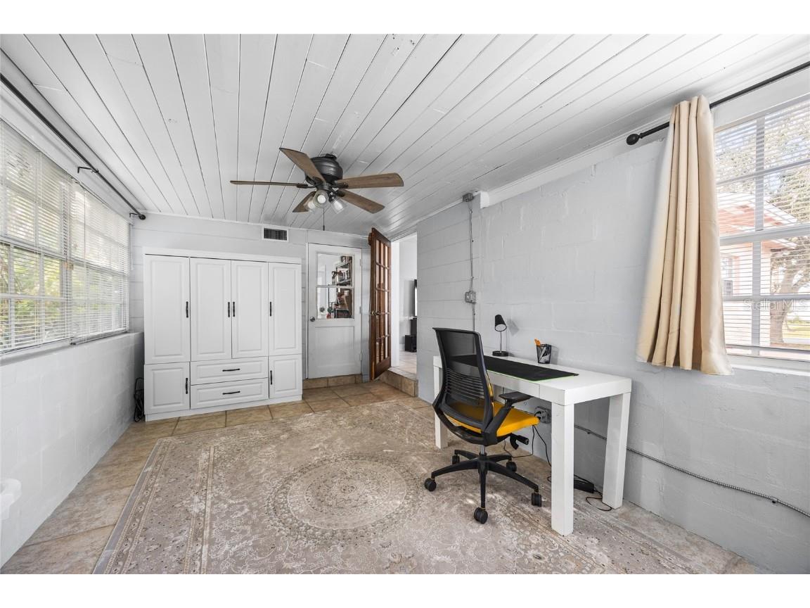 3528 W Mcelroy Avenue Tampa FL 33611 TB8439791 image22