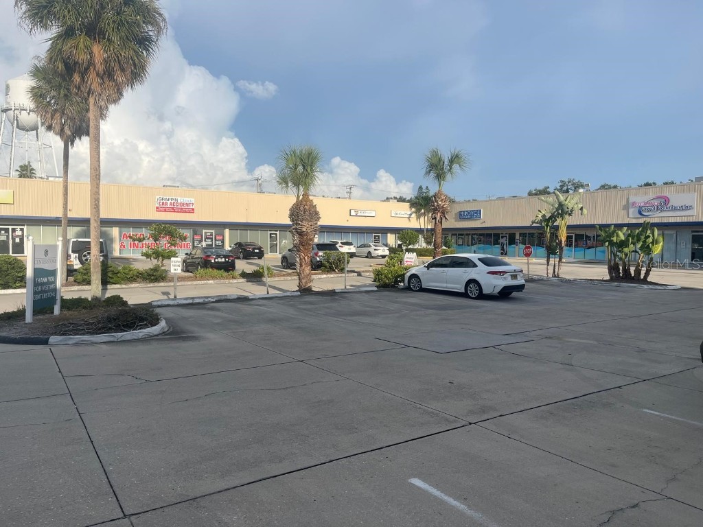 353 6th Avenue W Bradenton FL 34205 A4661874 image3