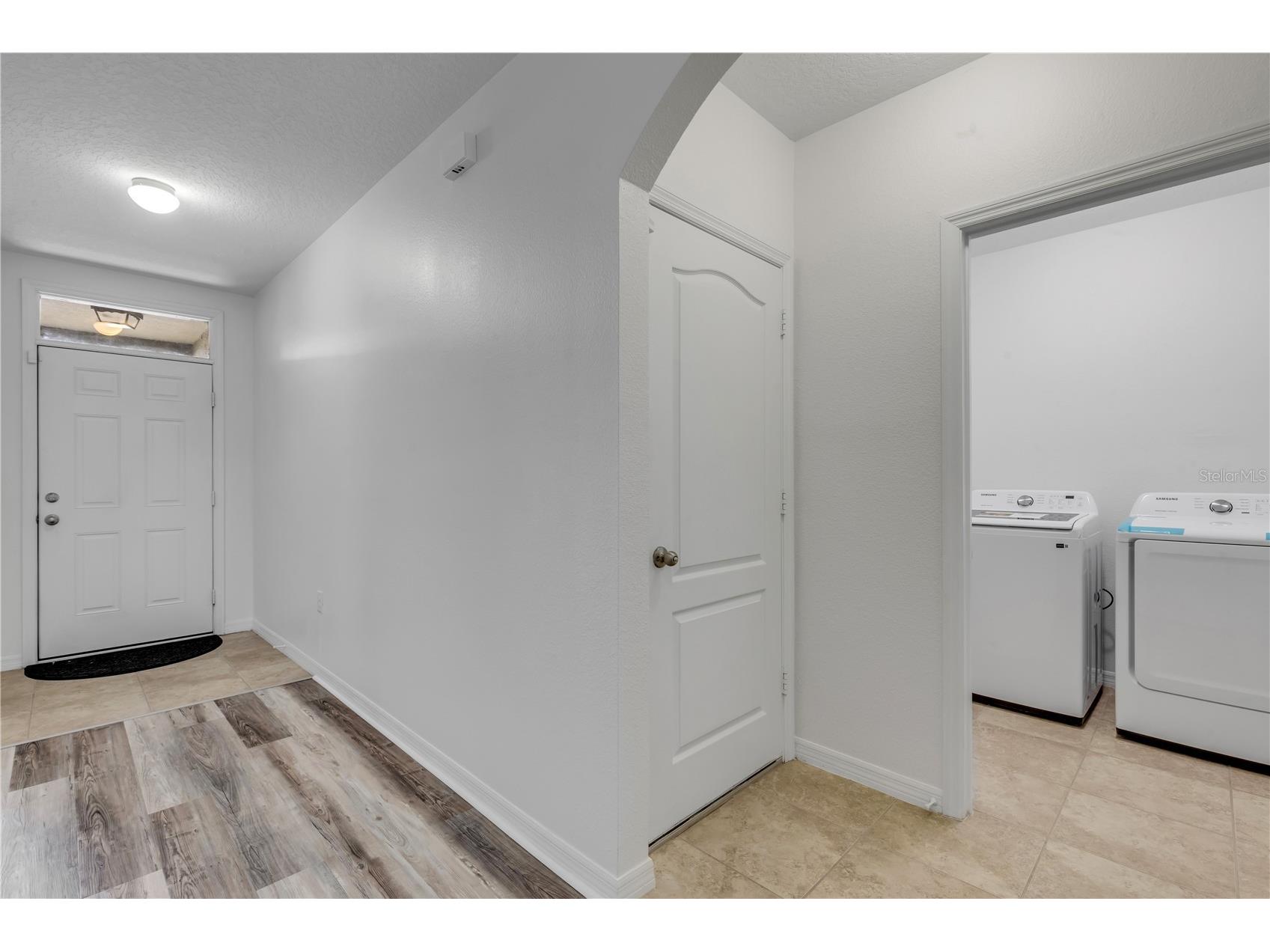 353 Admiralty Court Edgewater FL 32141 NS1087497 image8