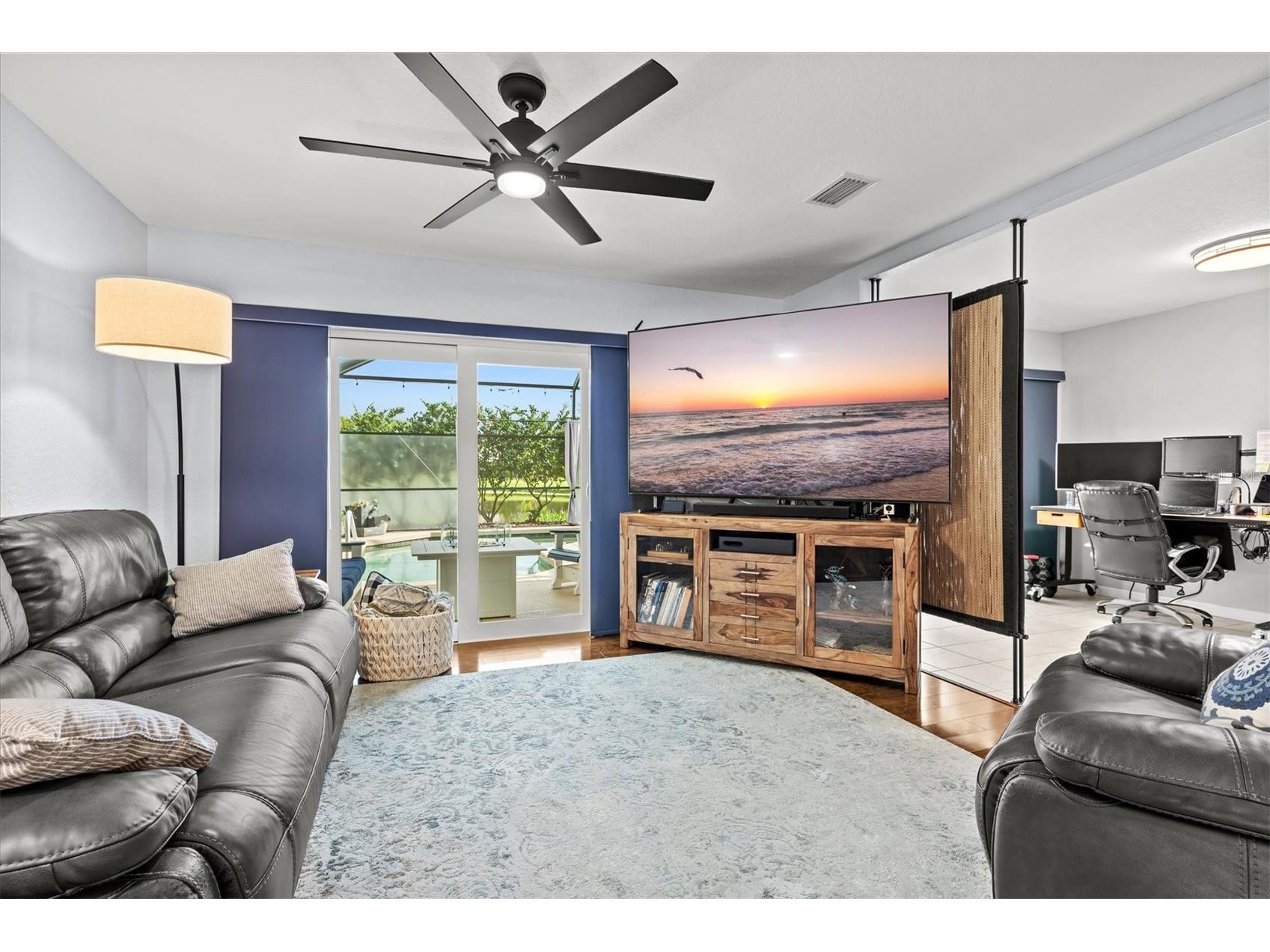 353 Beacon Harbour Loop Bradenton FL 34212 A4693733 image13