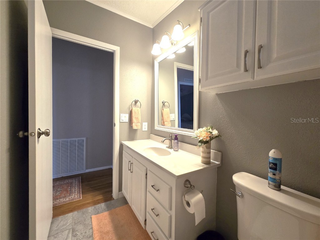 353 Melbourn Drive Haines City FL 33844 - LAKE HENRY P4937276 image27