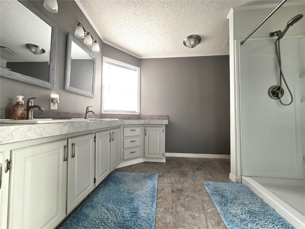 353 Melbourn Drive Haines City FL 33844 - LAKE HENRY P4937276 image34