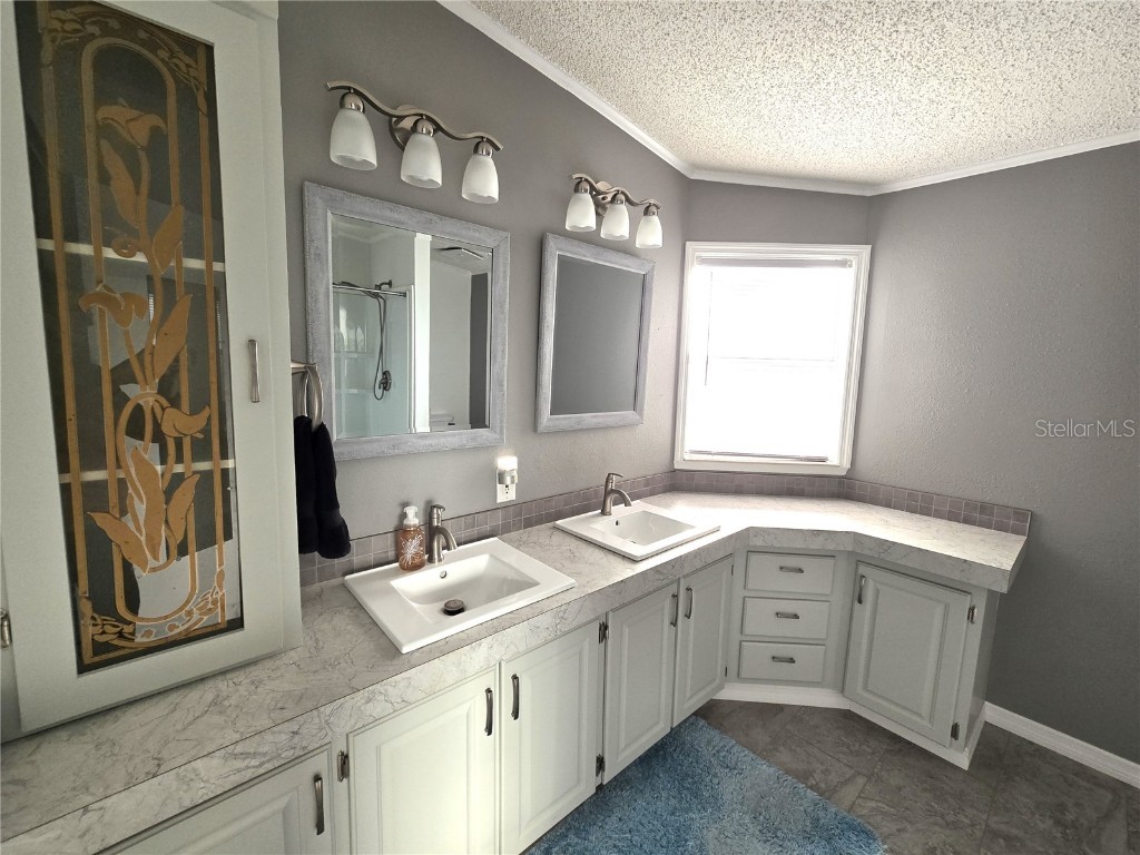 353 Melbourn Drive Haines City FL 33844 - LAKE HENRY P4937276 image35