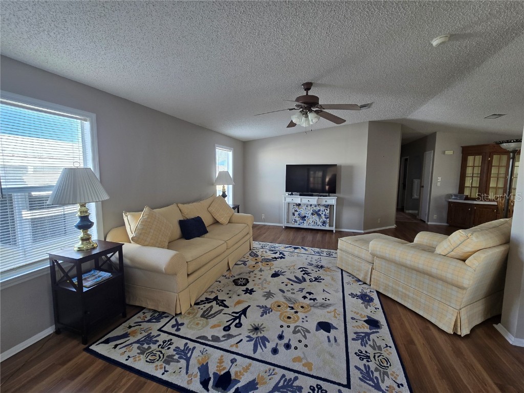 353 Melbourn Drive Haines City FL 33844 - LAKE HENRY P4937276 image9