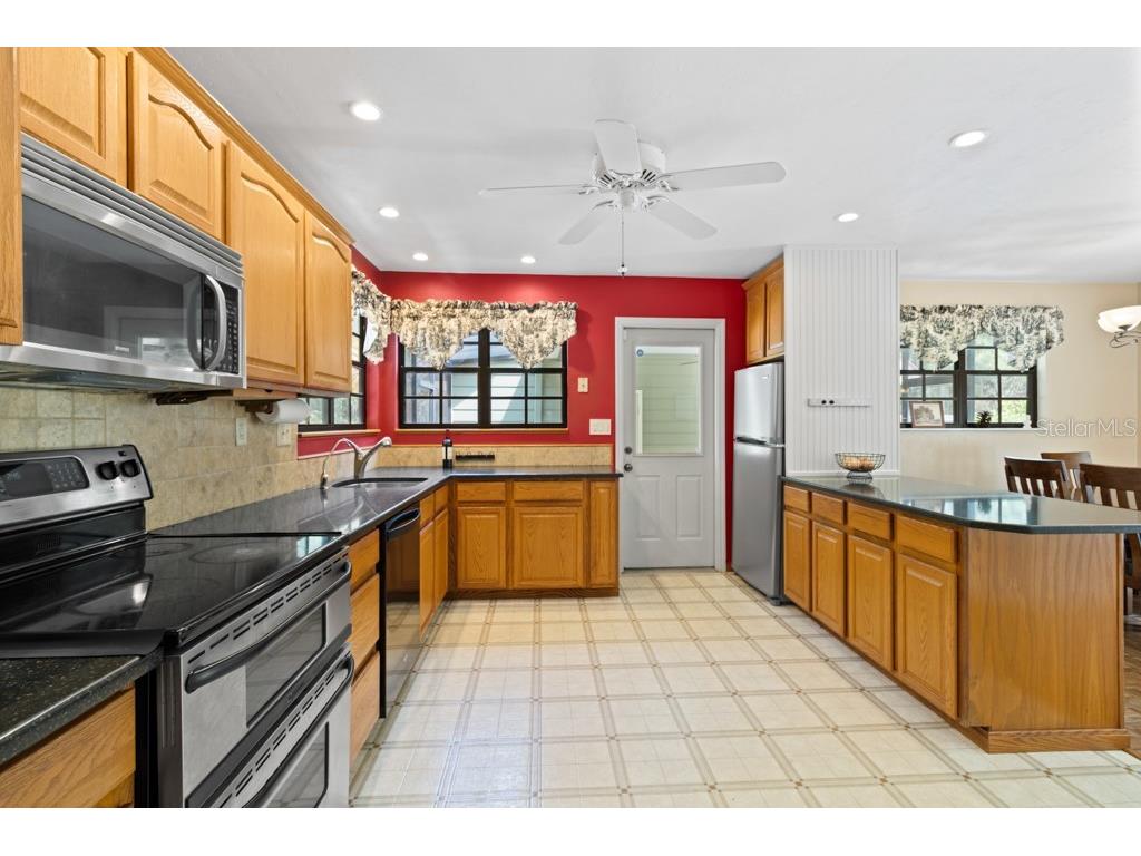 353 NW 3 Avenue Micanopy FL 32667 GC535143 image28