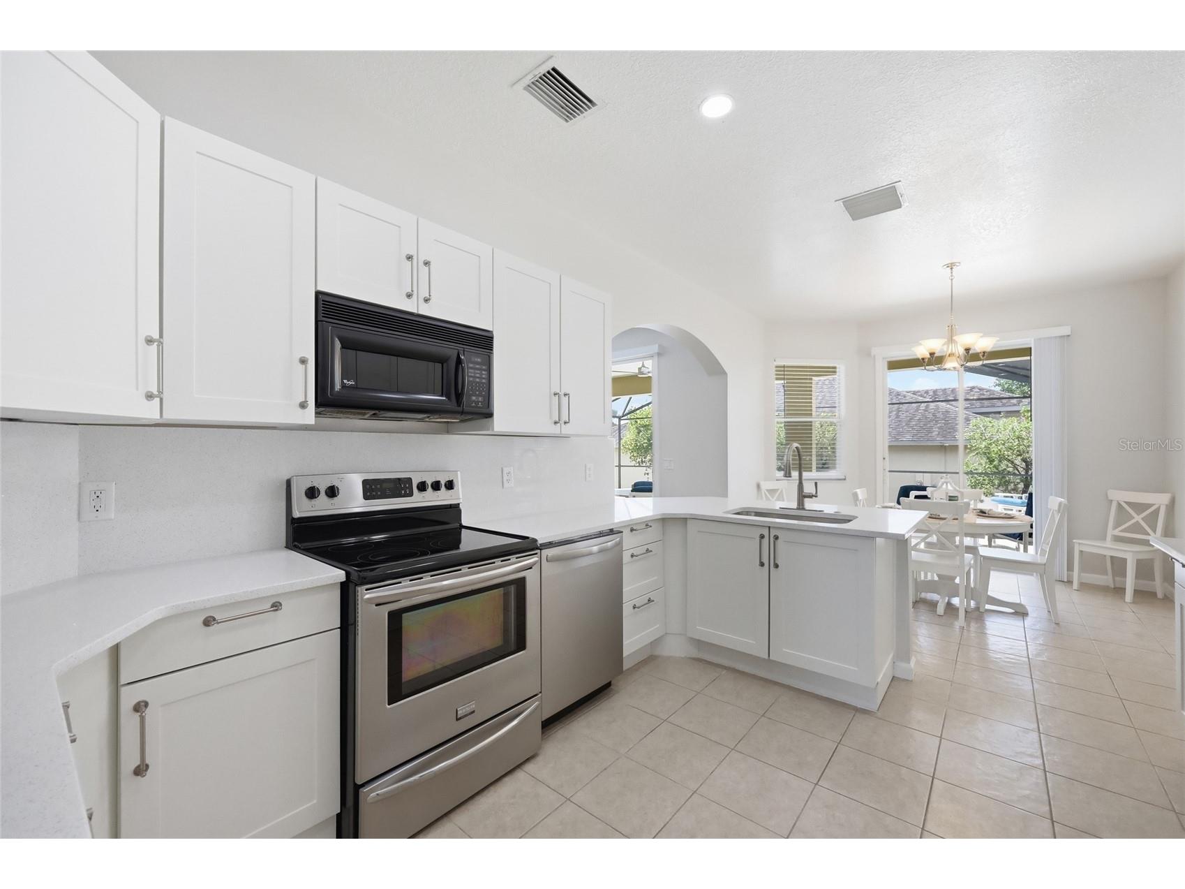 353 Plumoso Loop Davenport FL 33897 O6407247 image11
