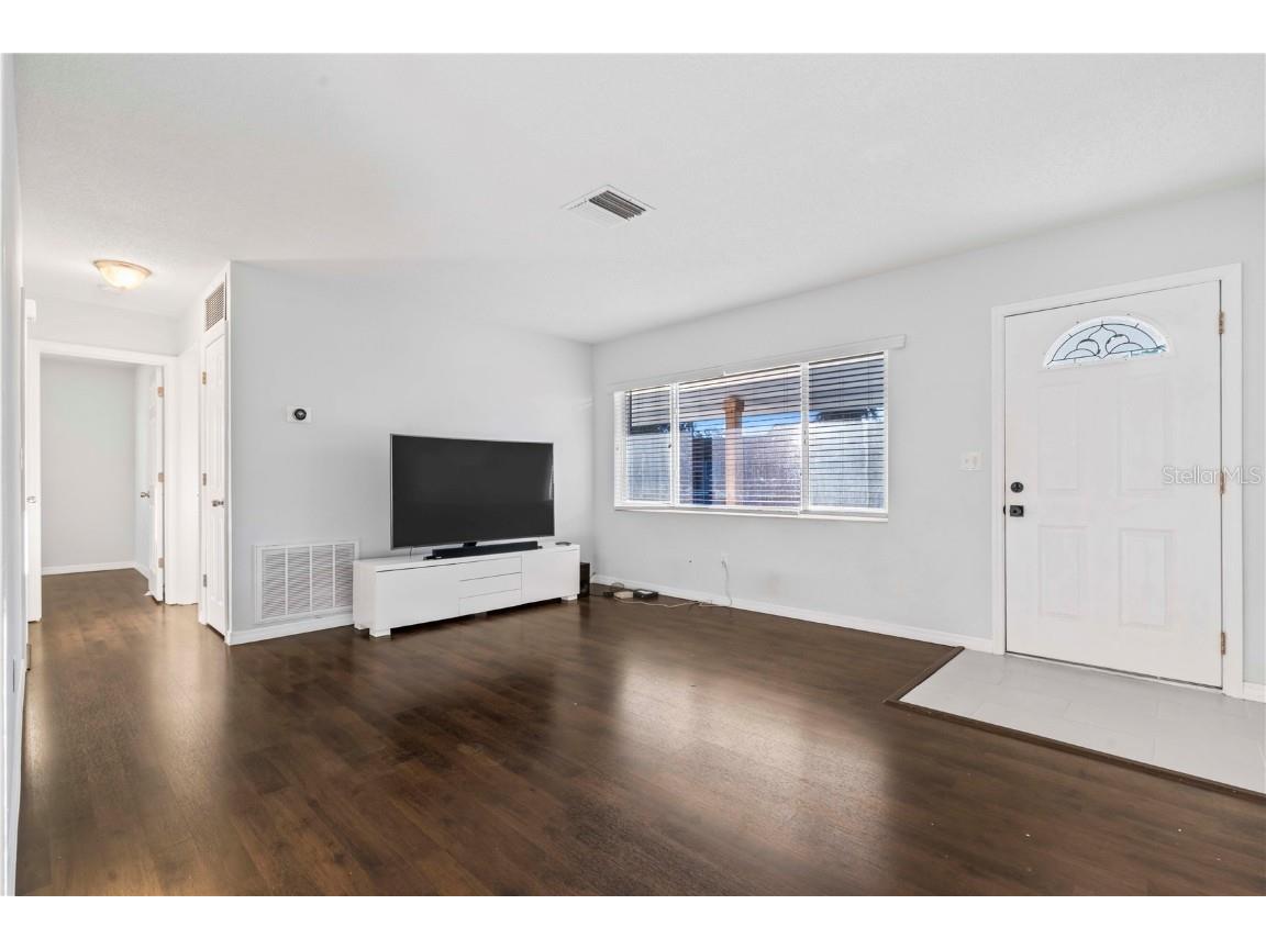 353 Shirley Avenue Belleair FL 33756 TB8441865 image5