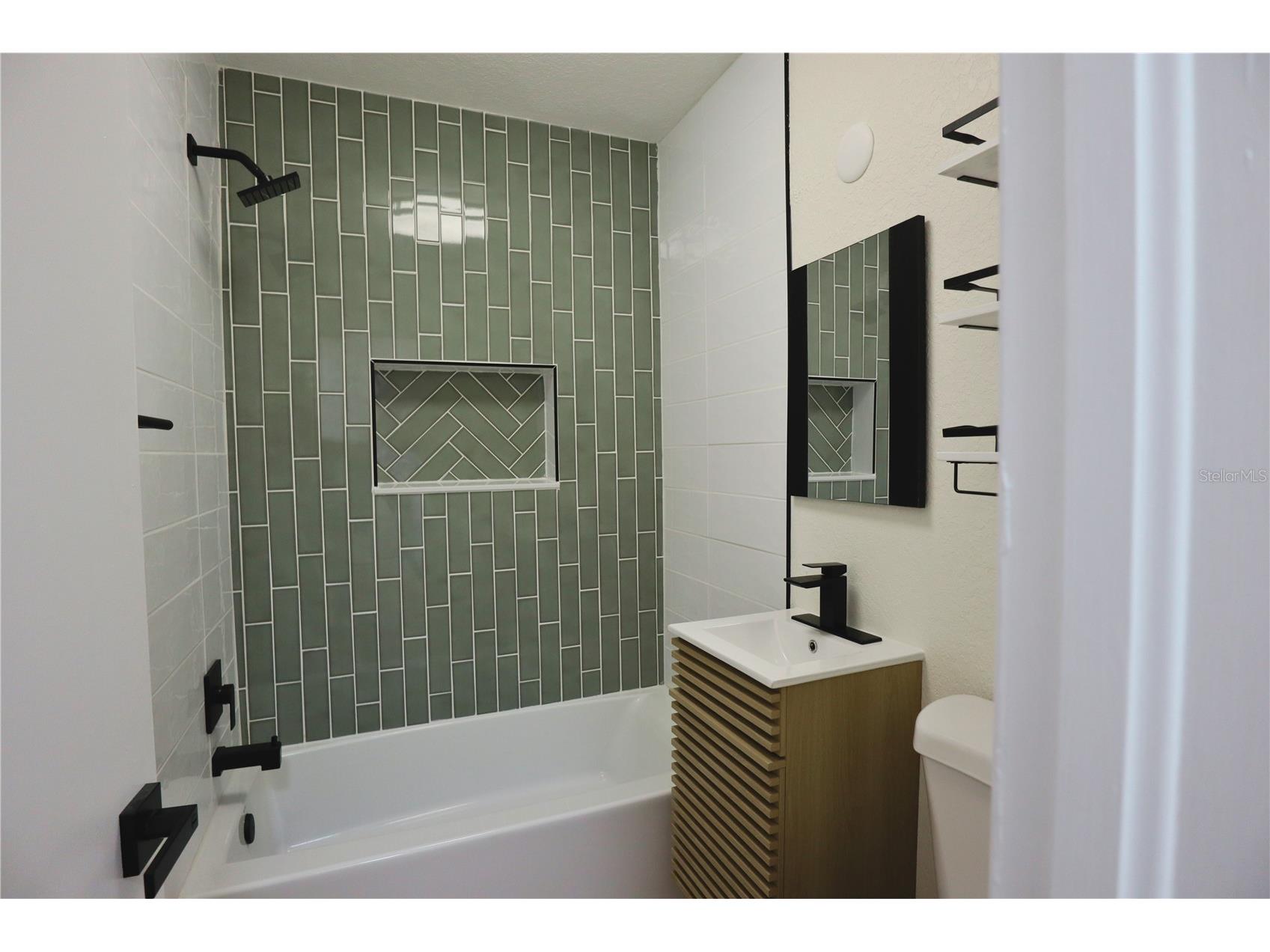 3530 25th Avenue N Saint Petersburg FL 33713 TB8458007 image29