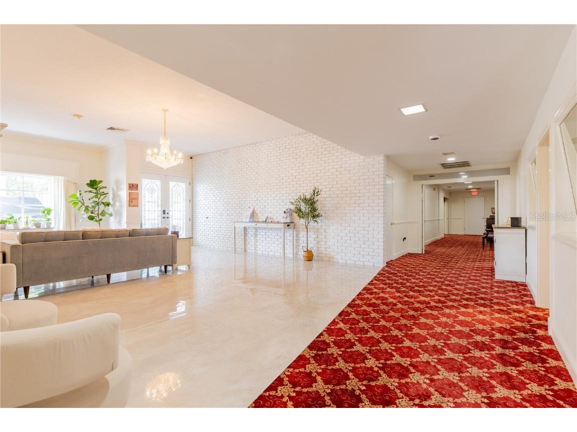 3530 49th Street N Saint Petersburg FL 33710 TB8451869 image3