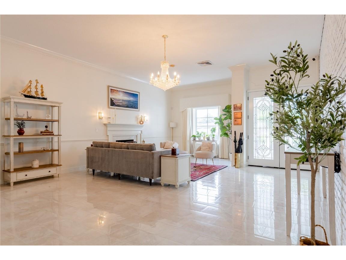 3530 49th Street N Saint Petersburg FL 33710 TB8451869 image4