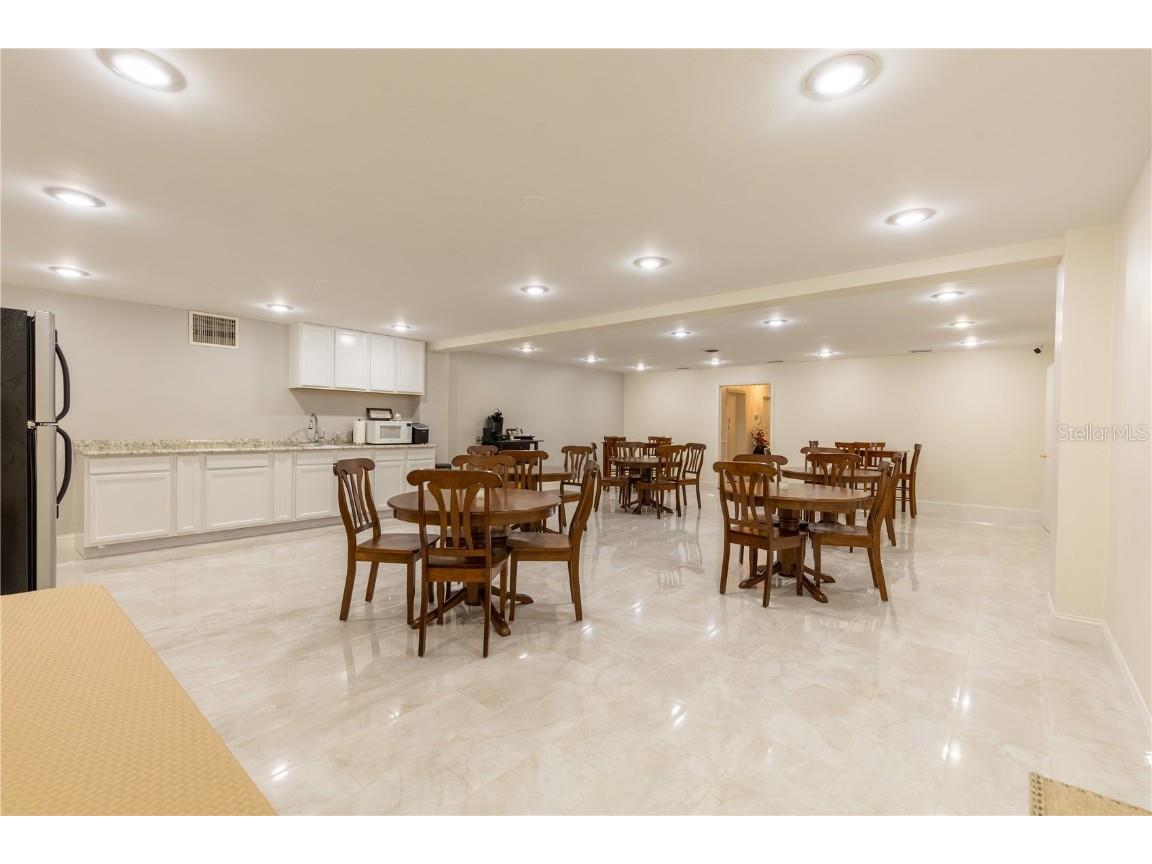 3530 49th Street N Saint Petersburg FL 33710 TB8451869 image5