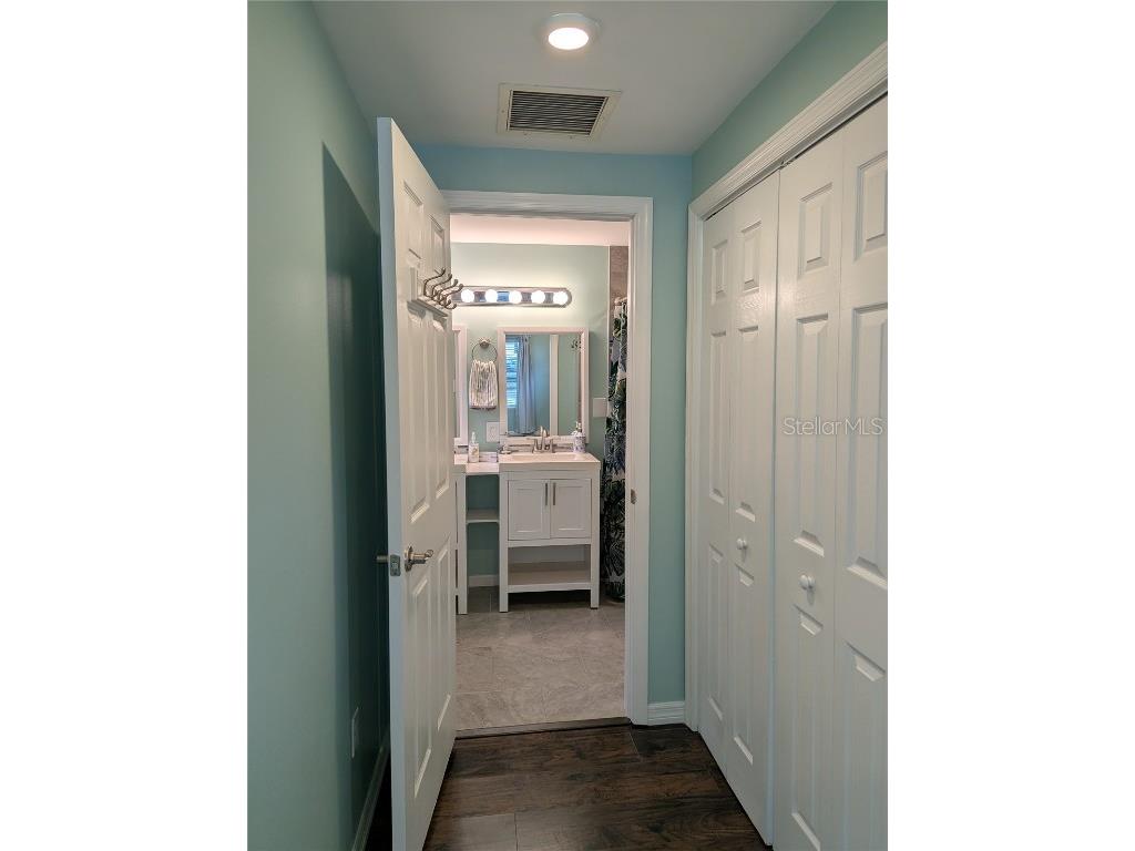 3530 8th Avenue N Saint Petersburg FL 33713 TB8448811 image14