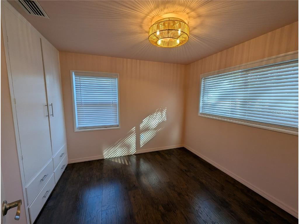 3530 8th Avenue N Saint Petersburg FL 33713 TB8448811 image25