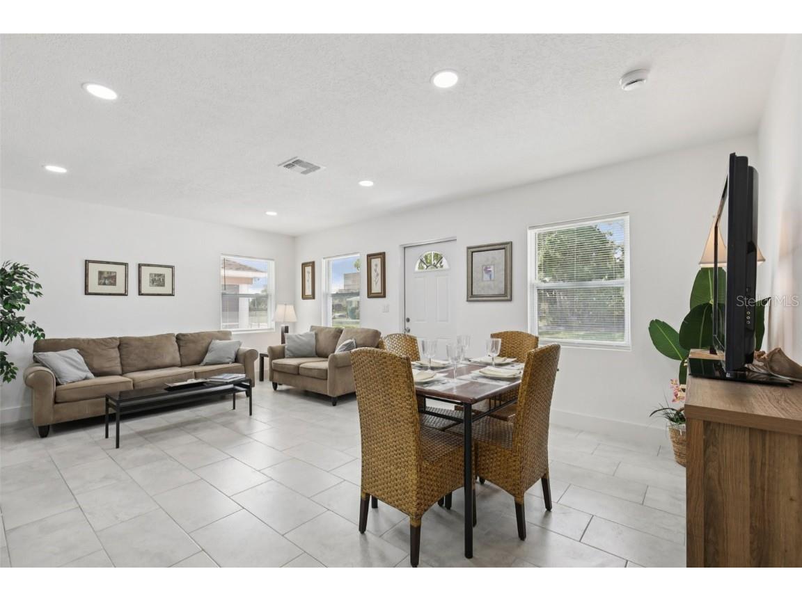 3530 Goodrich Avenue Sarasota FL 34234 A4667097 image10