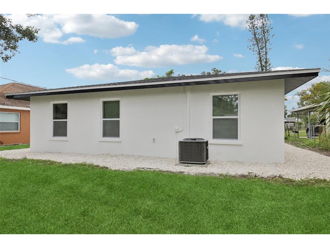 3530 Goodrich Avenue Sarasota FL 34234 A4667097 image28