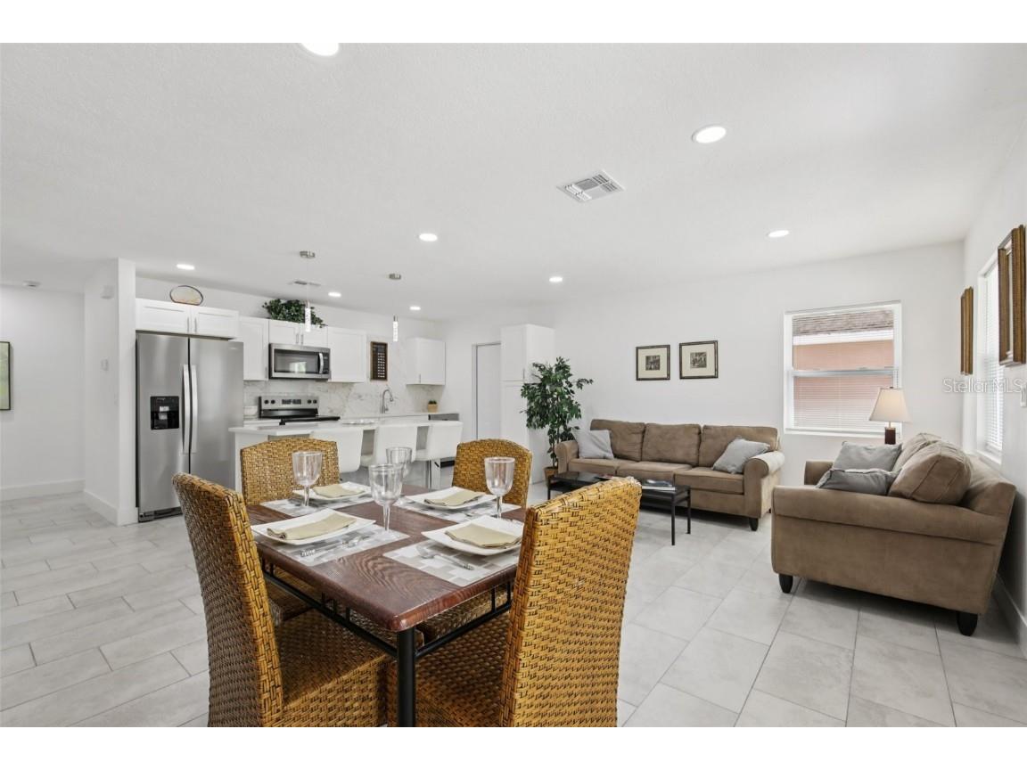 3530 Goodrich Avenue Sarasota FL 34234 A4667097 image9