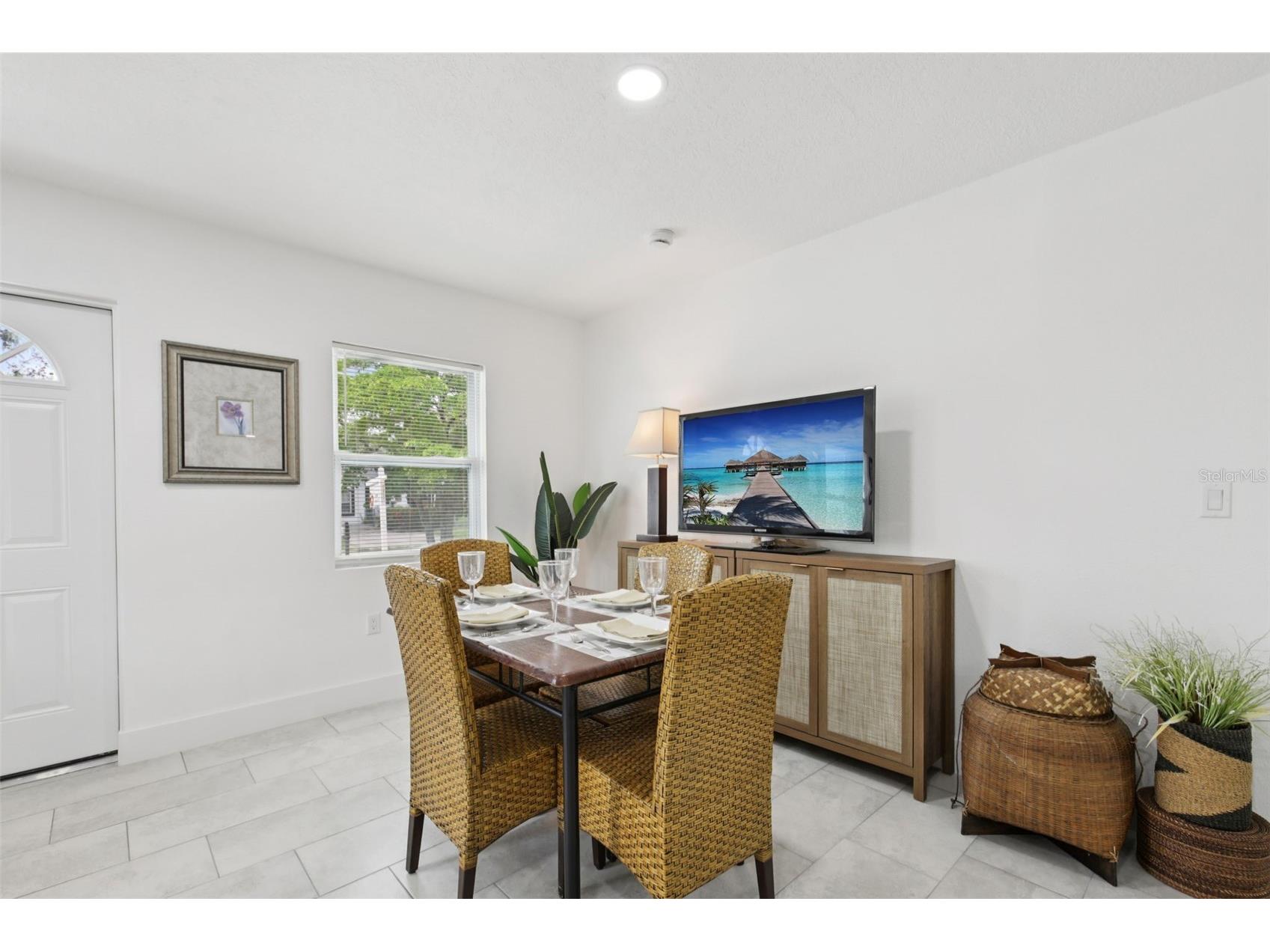 3530 Goodrich Avenue Sarasota FL 34234 A4695567 image8