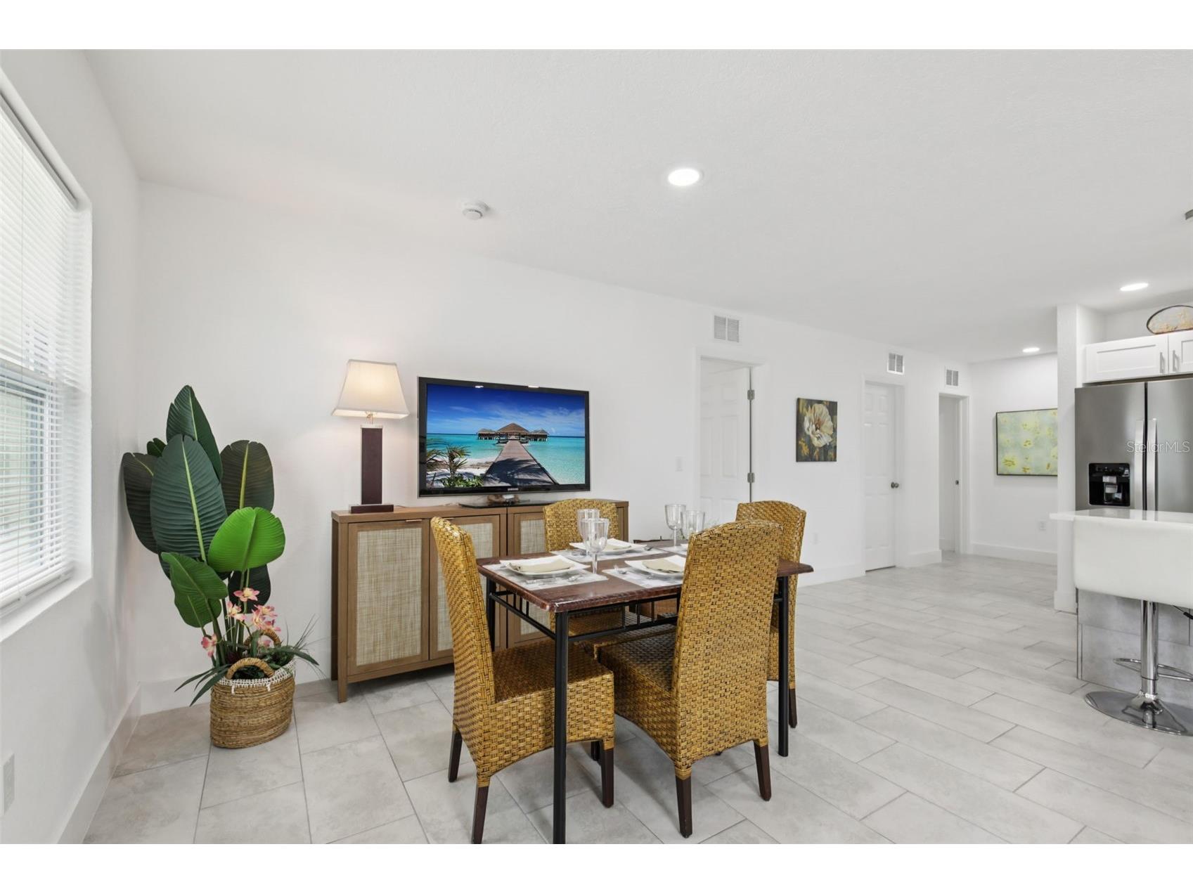 3530 Goodrich Avenue Sarasota FL 34234 A4695567 image9