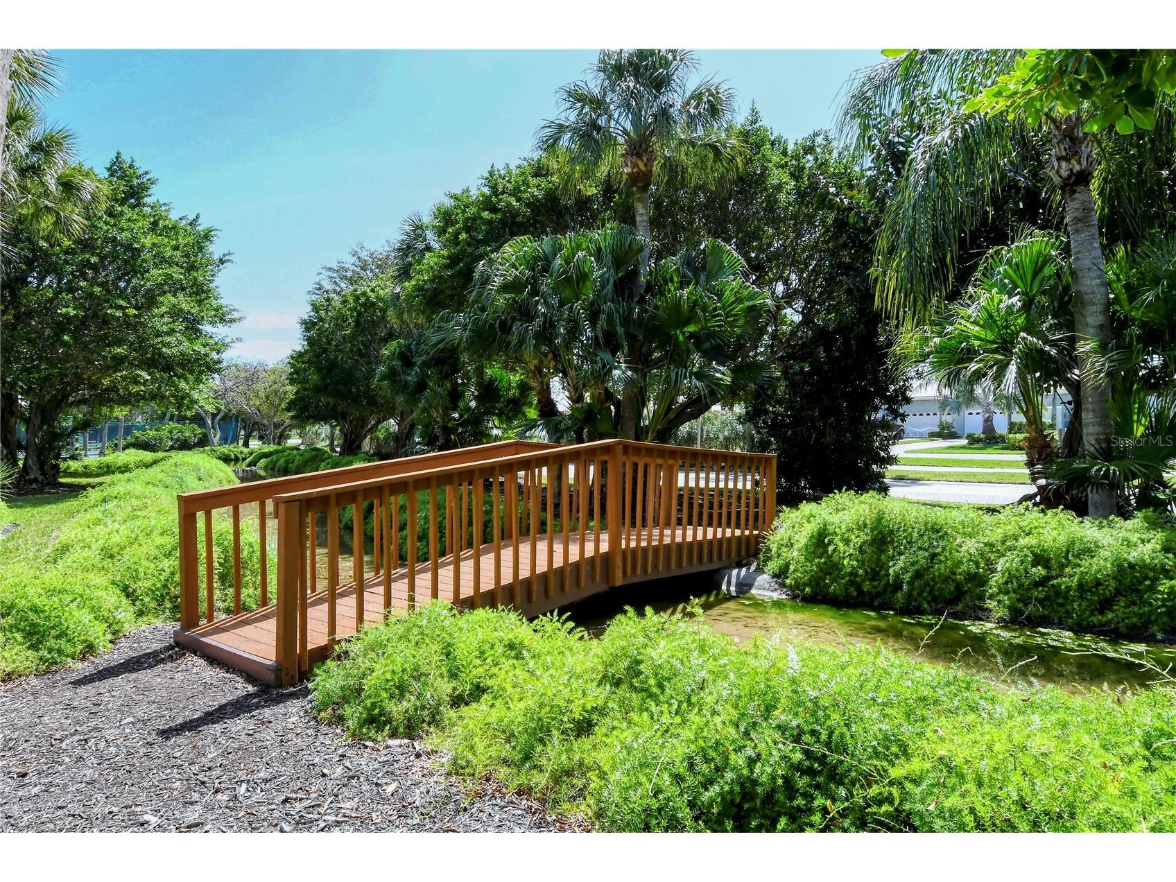 3530 Mistletoe Lane Longboat Key FL 34228 A4680887 image46