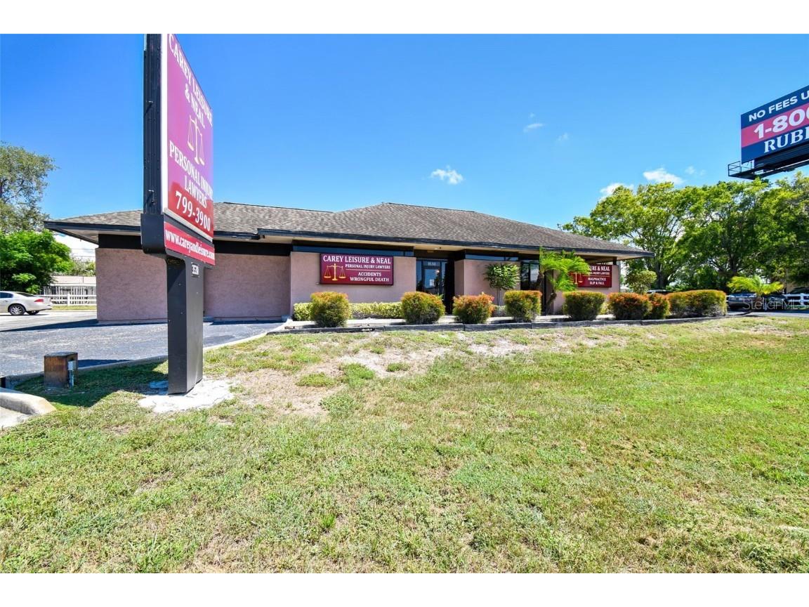 3530 Us Highway 19 New Port Richey FL 34652 W7858136 image1