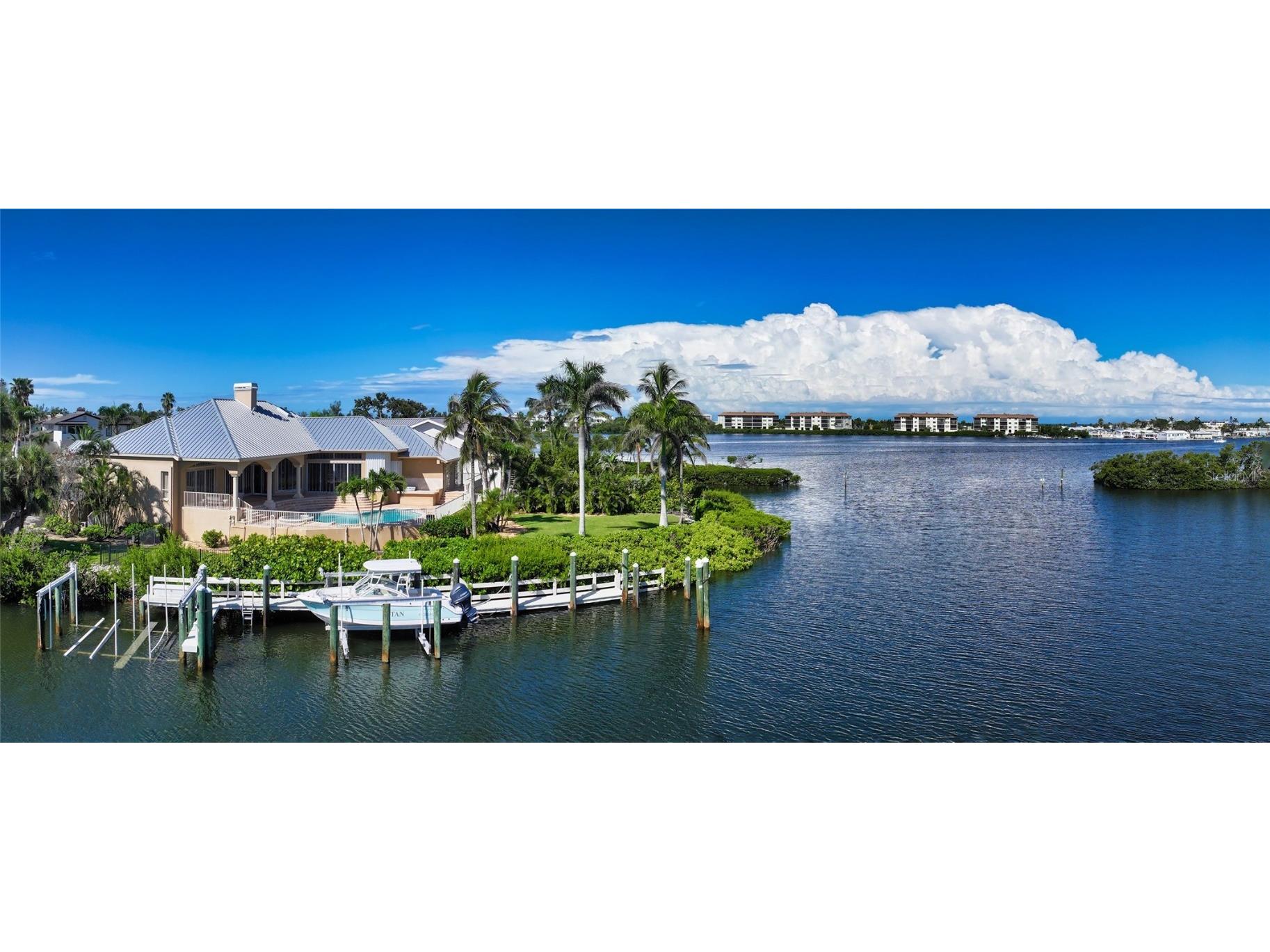 3531 Bayou Pointe Longboat Key FL 34228 - BUTTONWOOD BAY A4661949 image1