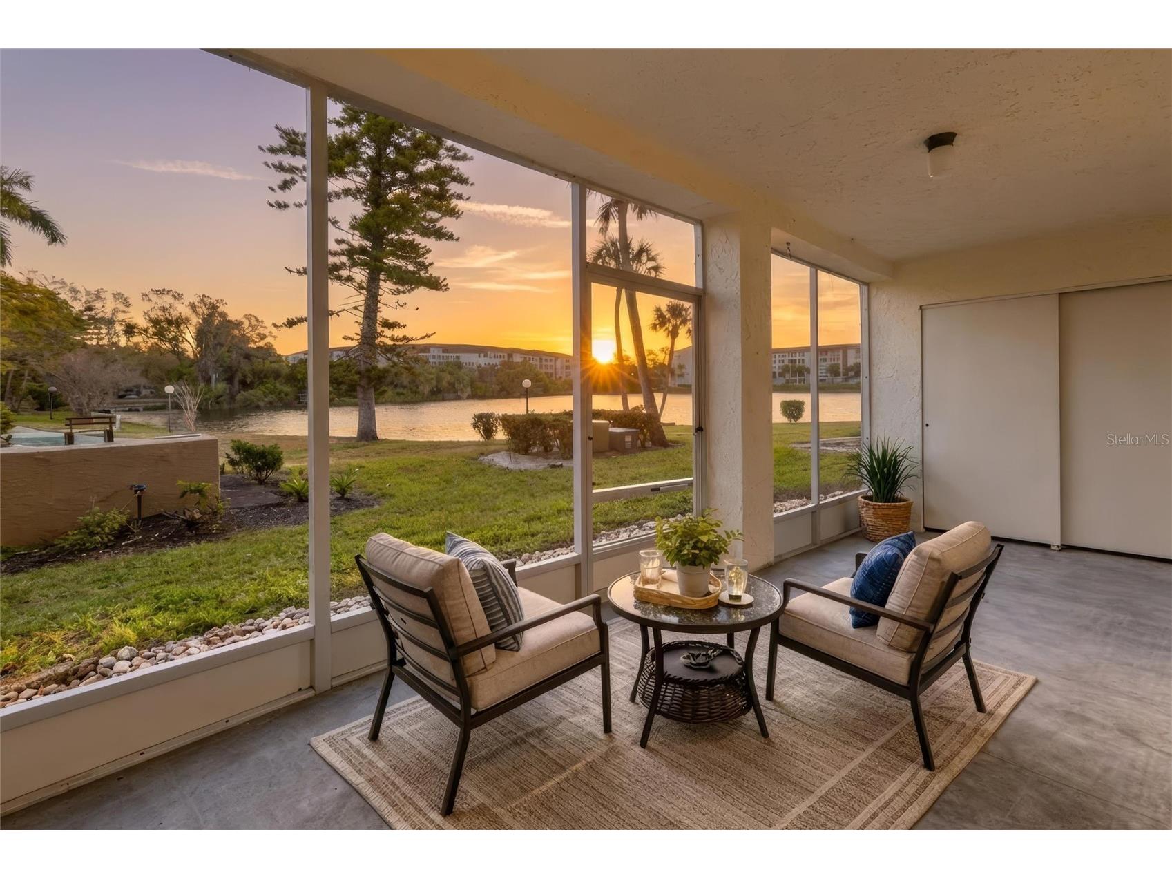 3531 Lake Bayshore Drive #J106 Bradenton FL 34205 A4672127 image2