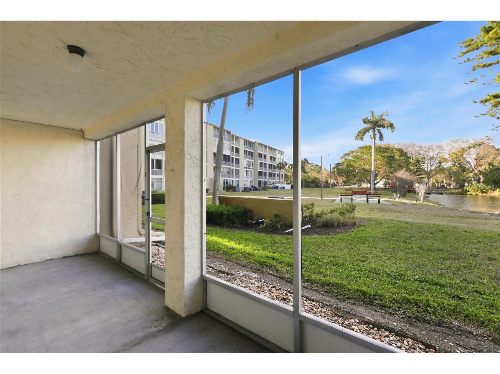 3531 Lake Bayshore Drive #J106 Bradenton FL 34205 A4672127 image30