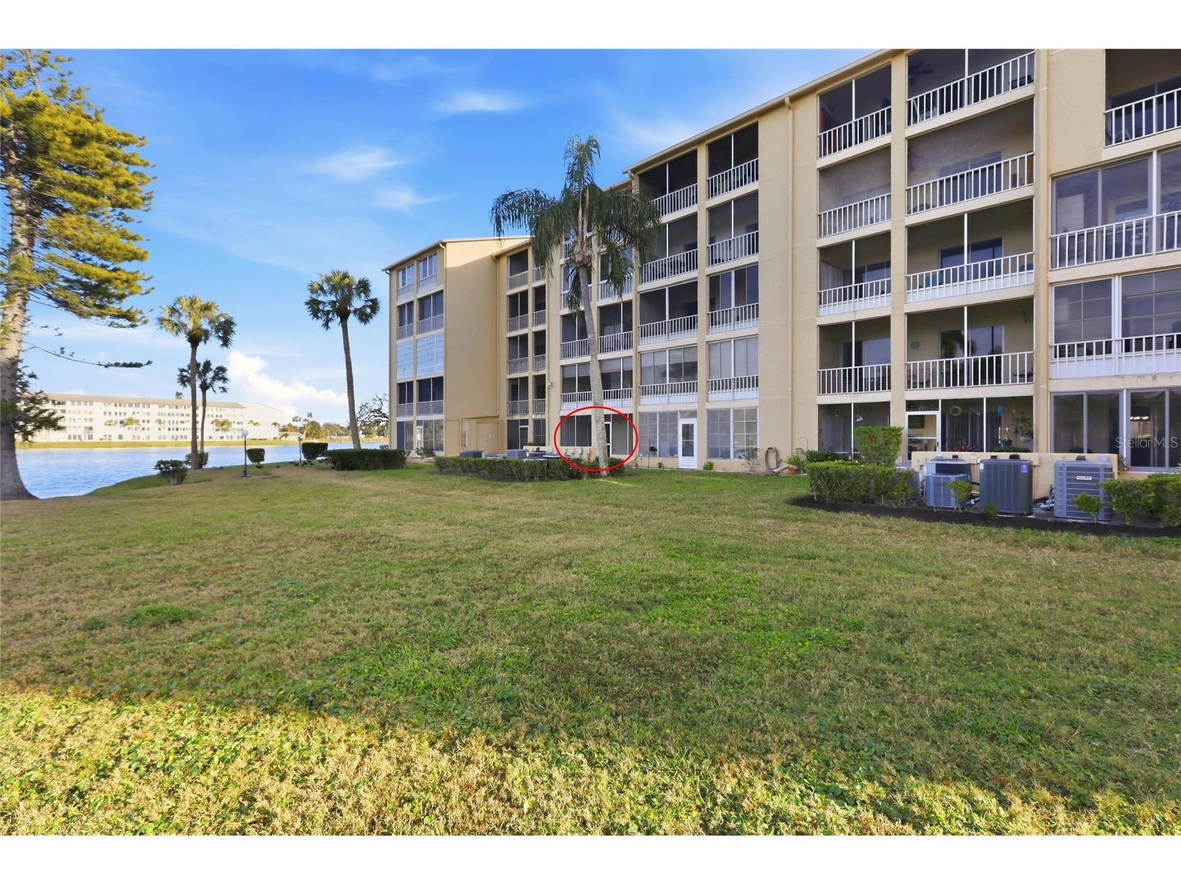 3531 Lake Bayshore Drive #J106 Bradenton FL 34205 A4672127 image34