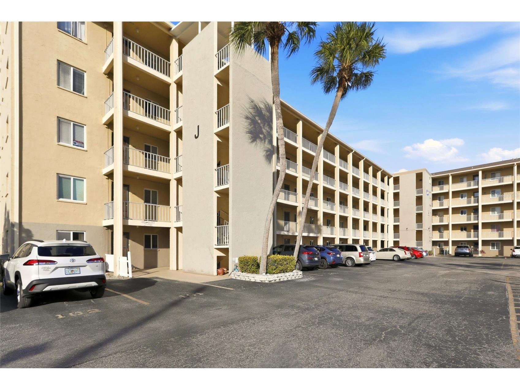 3531 Lake Bayshore Drive #J106 Bradenton FL 34205 A4672127 image4