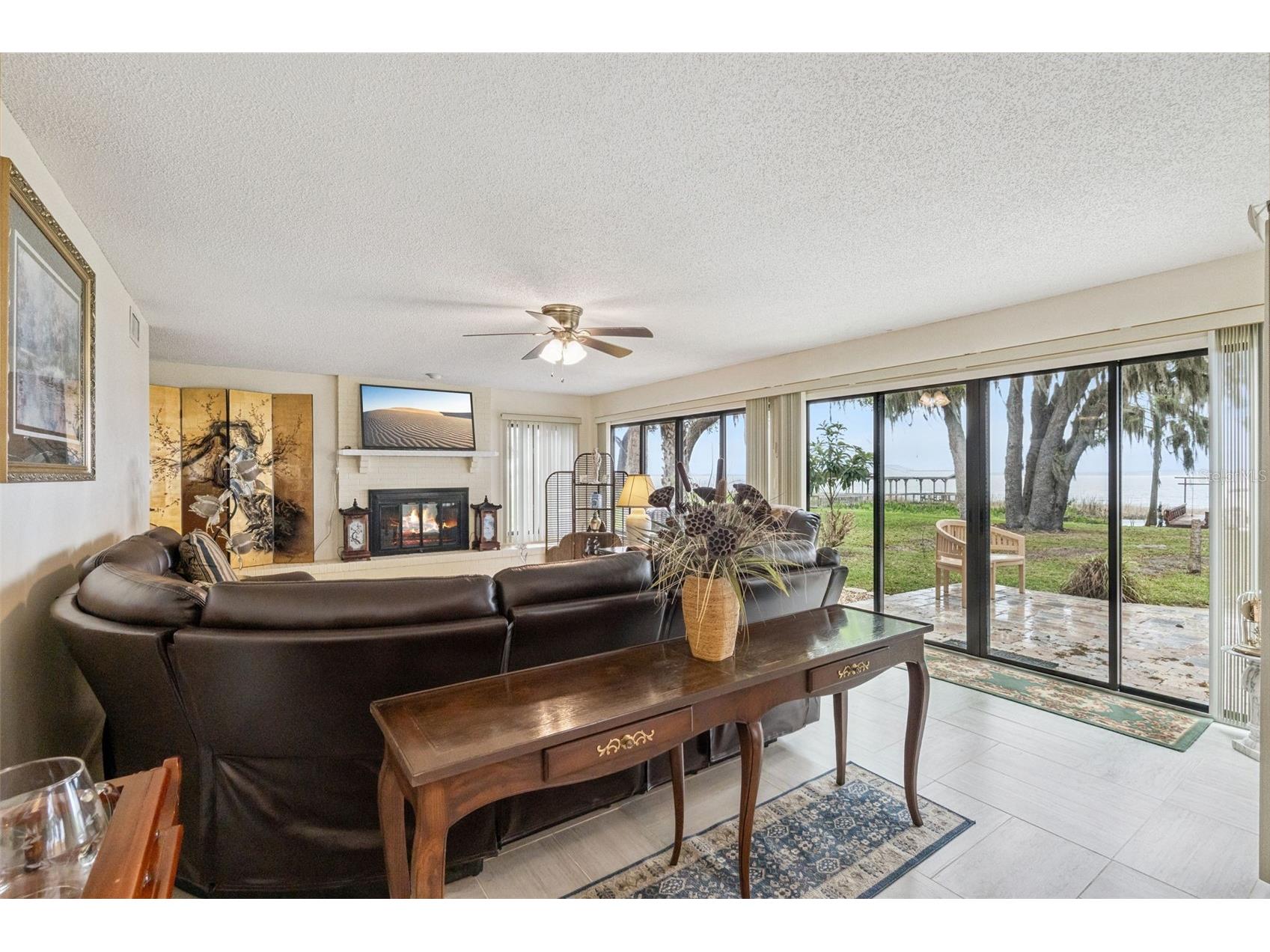 35312 W Griffin Drive Fruitland Park FL 34731 - LAKE GRIFFIN O6391104 image13