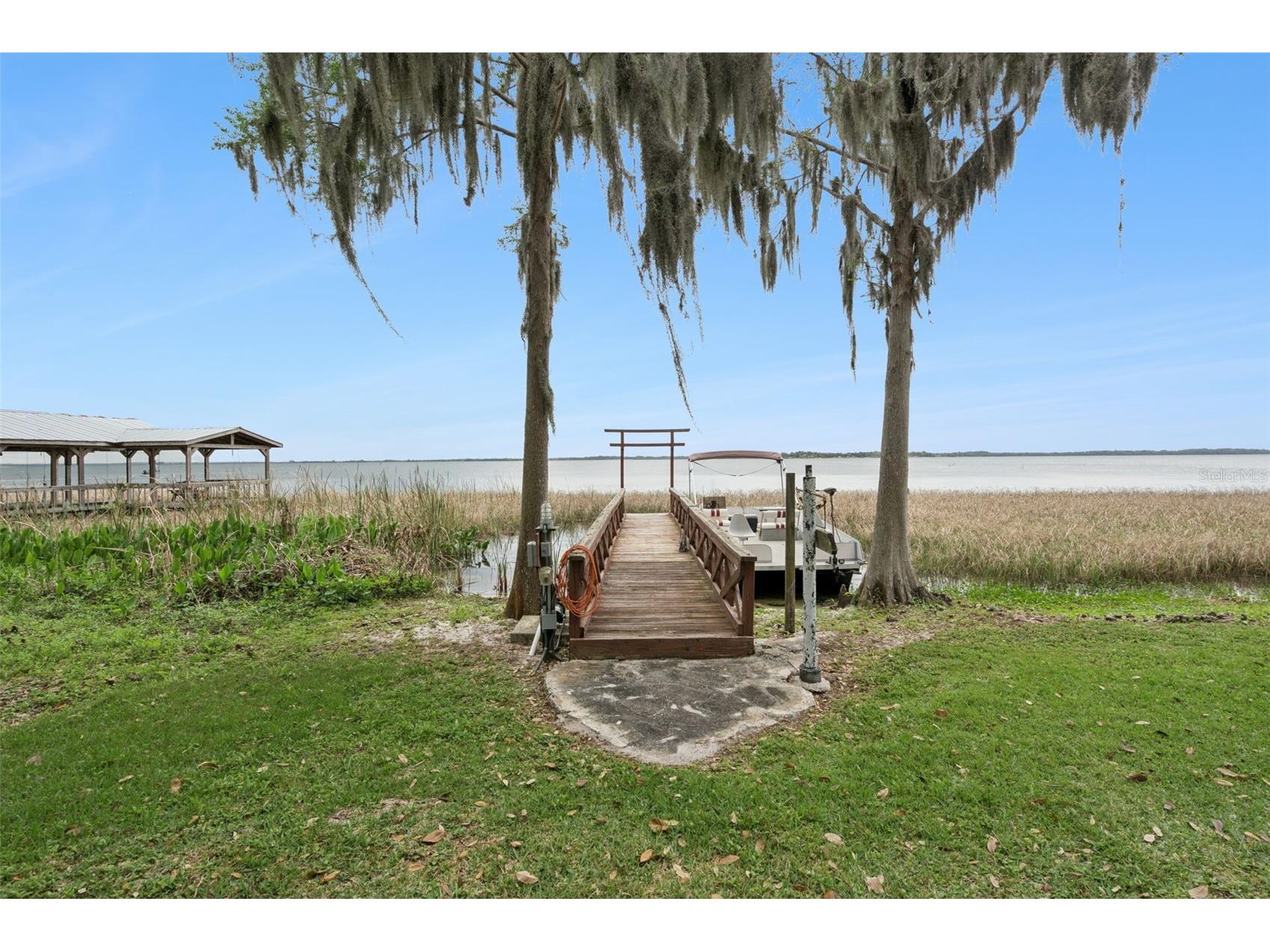 35312 W Griffin Drive Fruitland Park FL 34731 - LAKE GRIFFIN O6391104 image42
