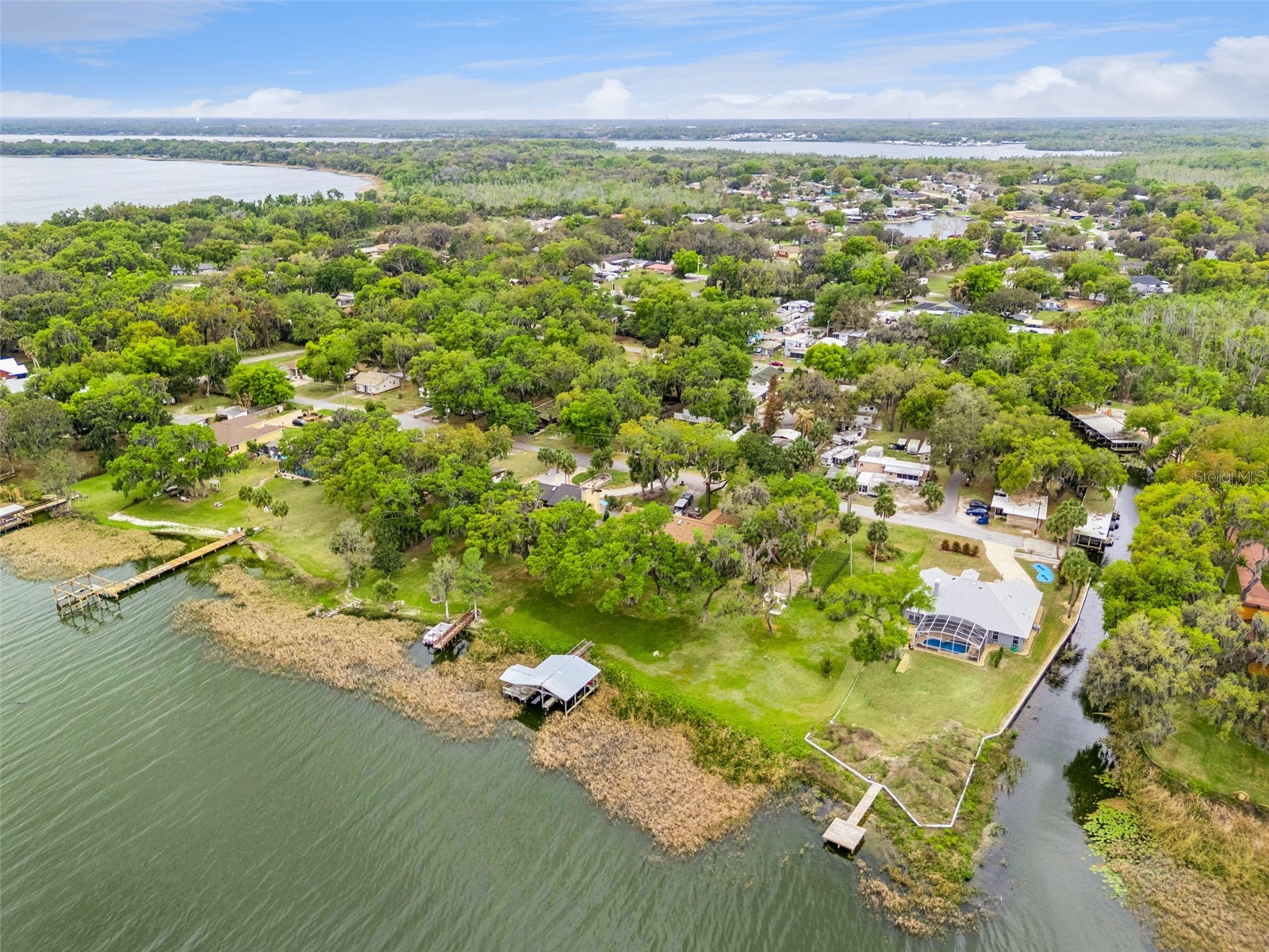 35312 W Griffin Drive Fruitland Park FL 34731 - LAKE GRIFFIN O6391104 image46