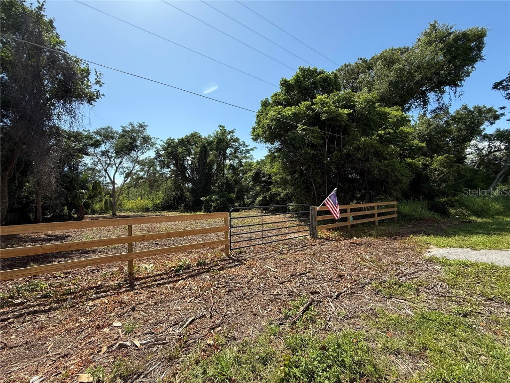 35319 Harbor Shores Road Leesburg FL 34788 O6317917 image1