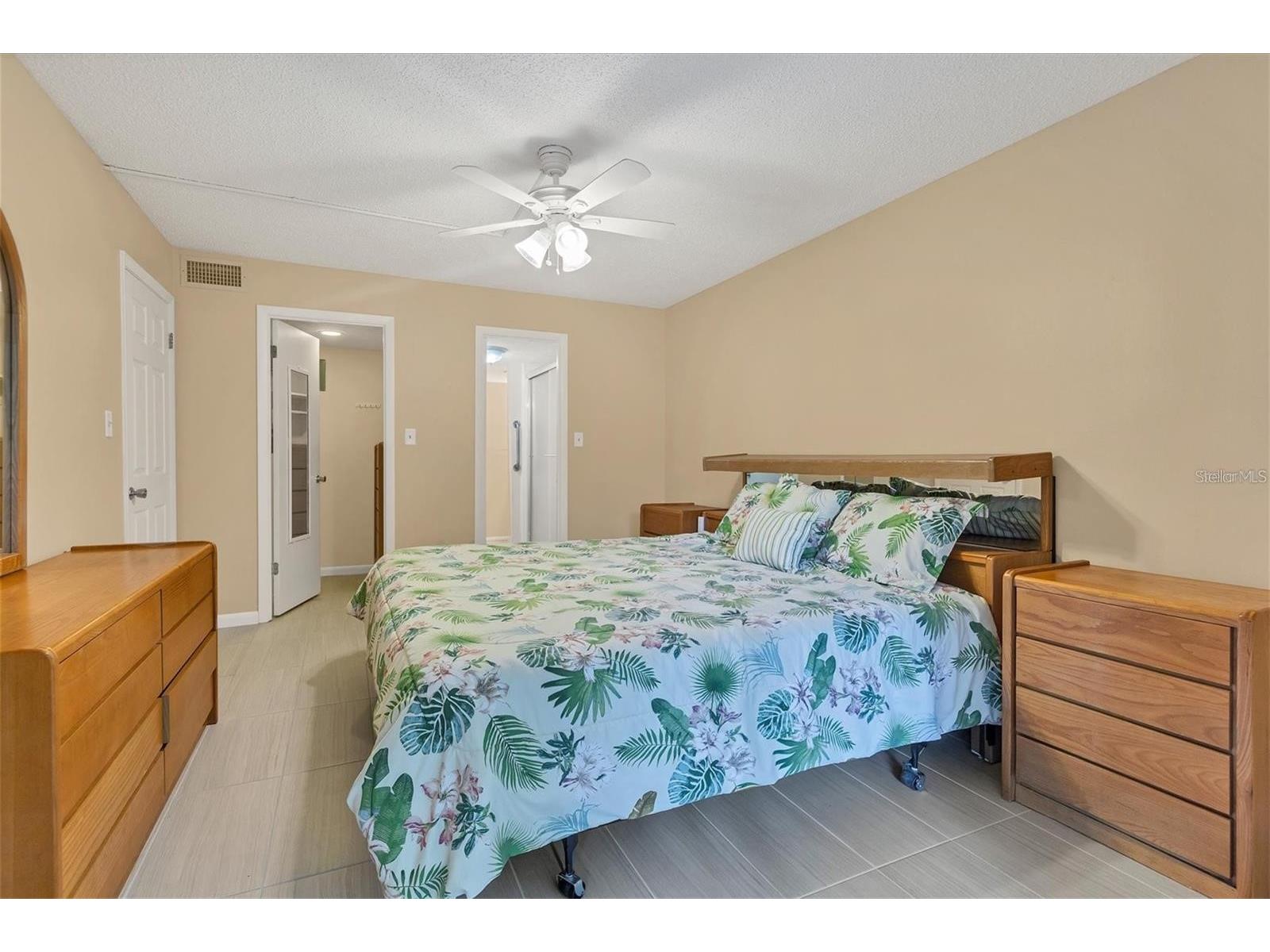 3532 Lake Bayshore Drive #K117 Bradenton FL 34205 O6412152 image15