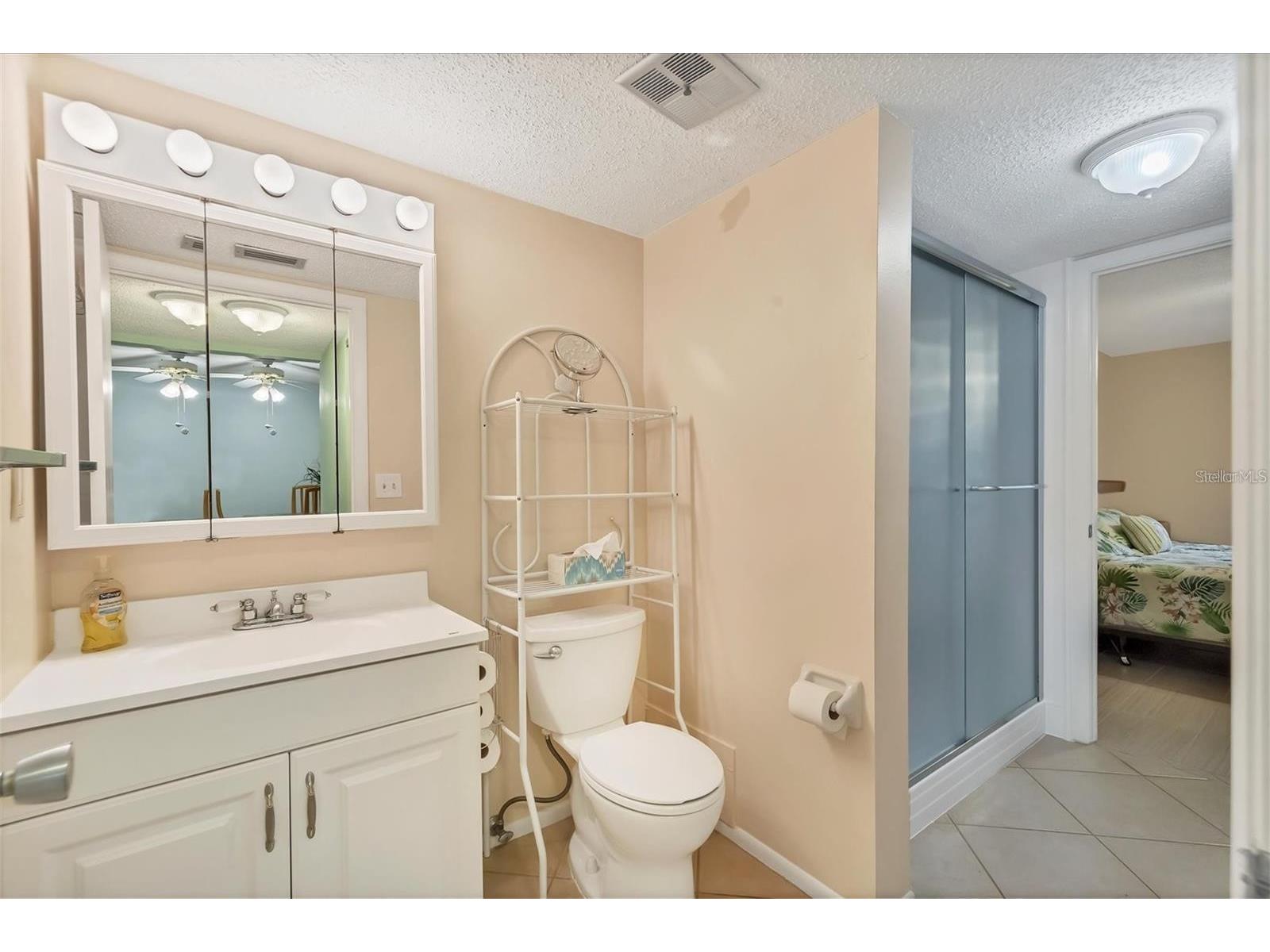 3532 Lake Bayshore Drive #K117 Bradenton FL 34205 O6412152 image16
