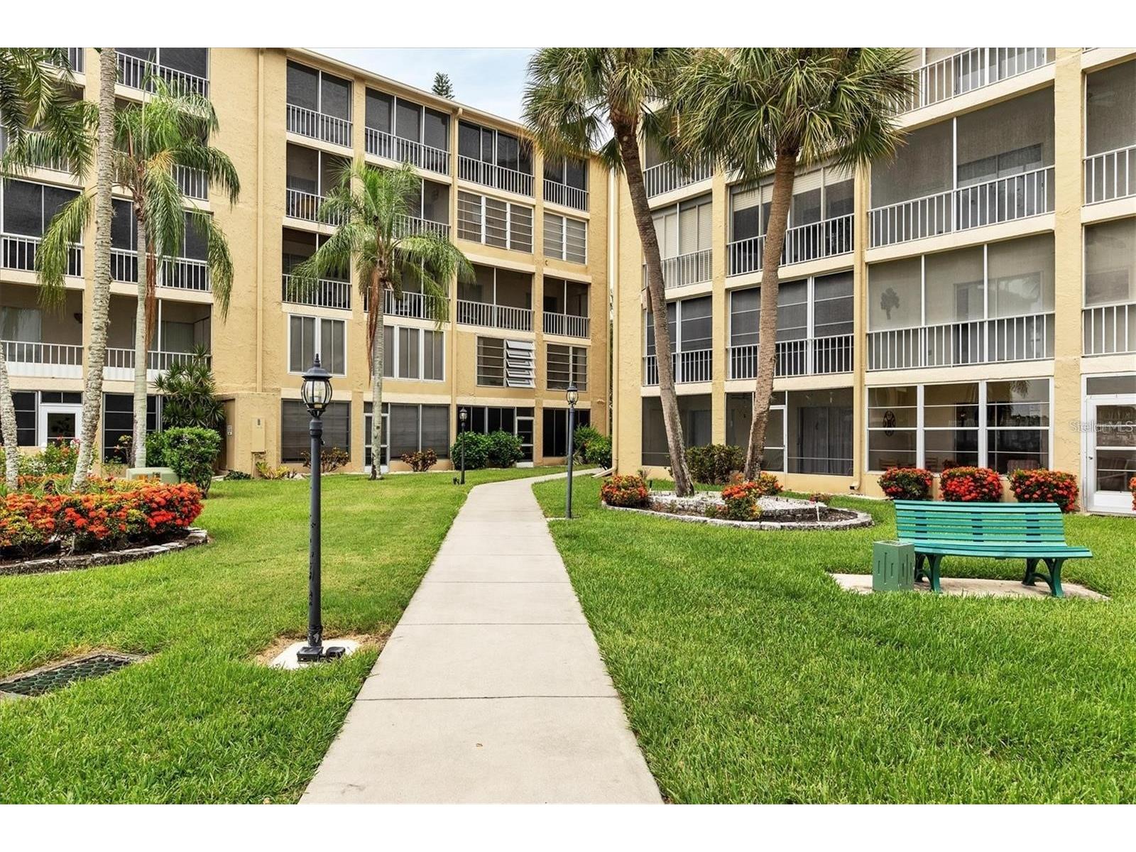 3532 Lake Bayshore Drive #K117 Bradenton FL 34205 O6412152 image24