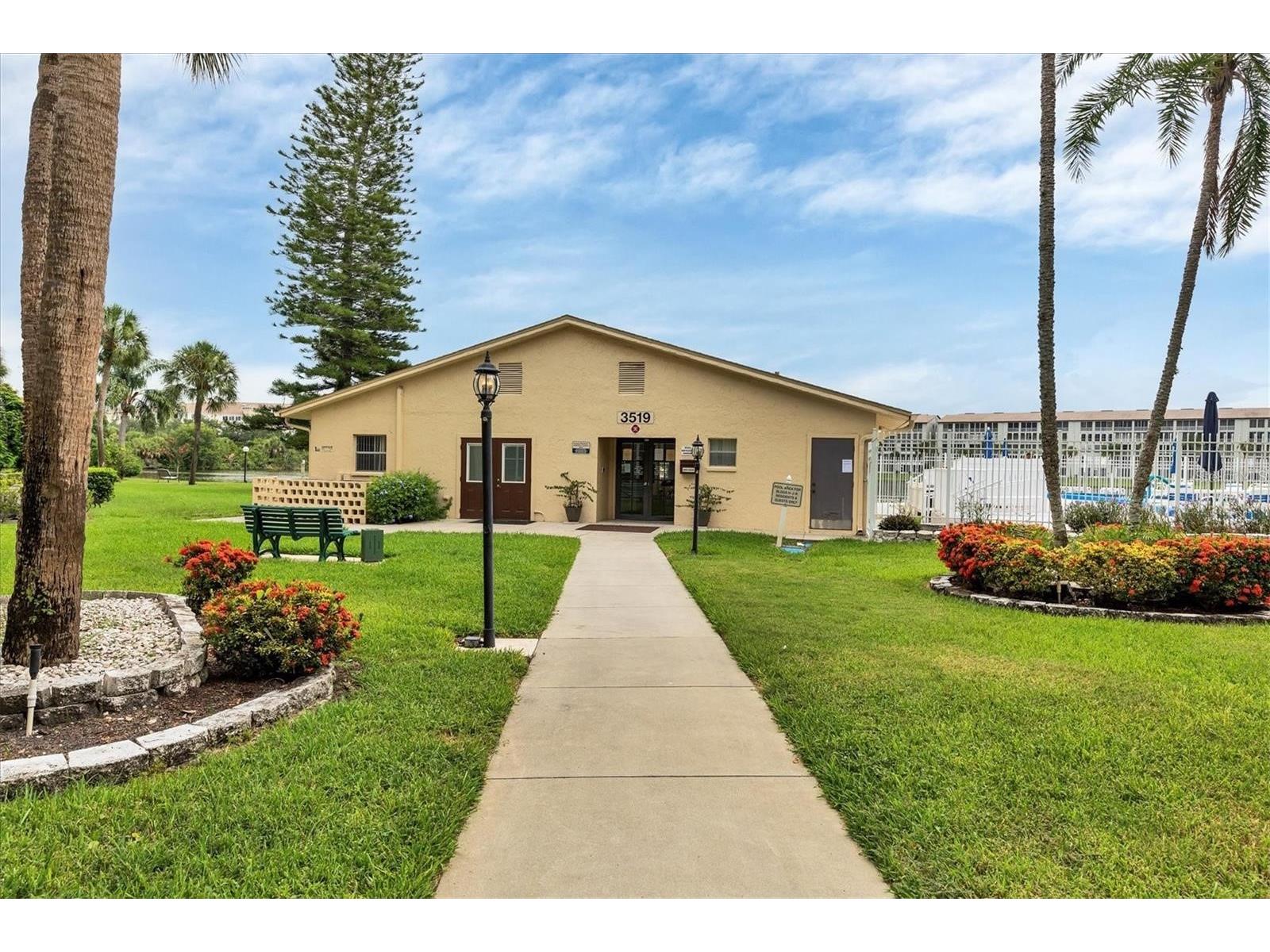 3532 Lake Bayshore Drive #K117 Bradenton FL 34205 O6412152 image26
