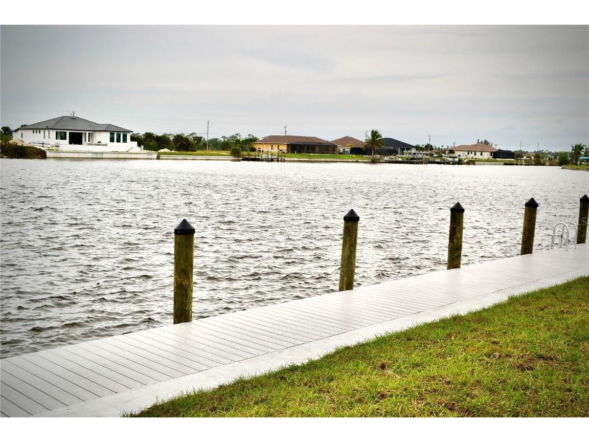 3532 NW 42nd Avenue Cape Coral FL 33993 - MEADOWVIEW LAKE C7496915 image11