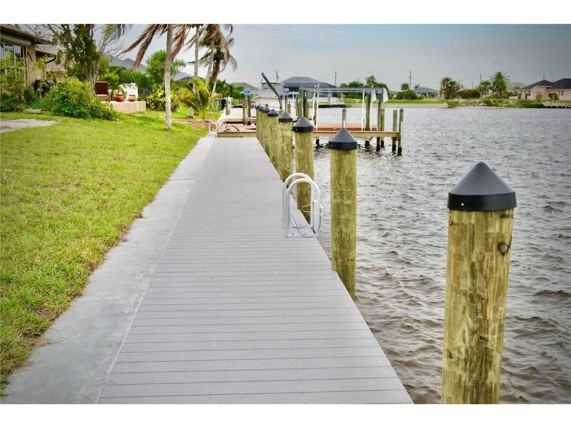 3532 NW 42nd Avenue Cape Coral FL 33993 - MEADOWVIEW LAKE C7496915 image18