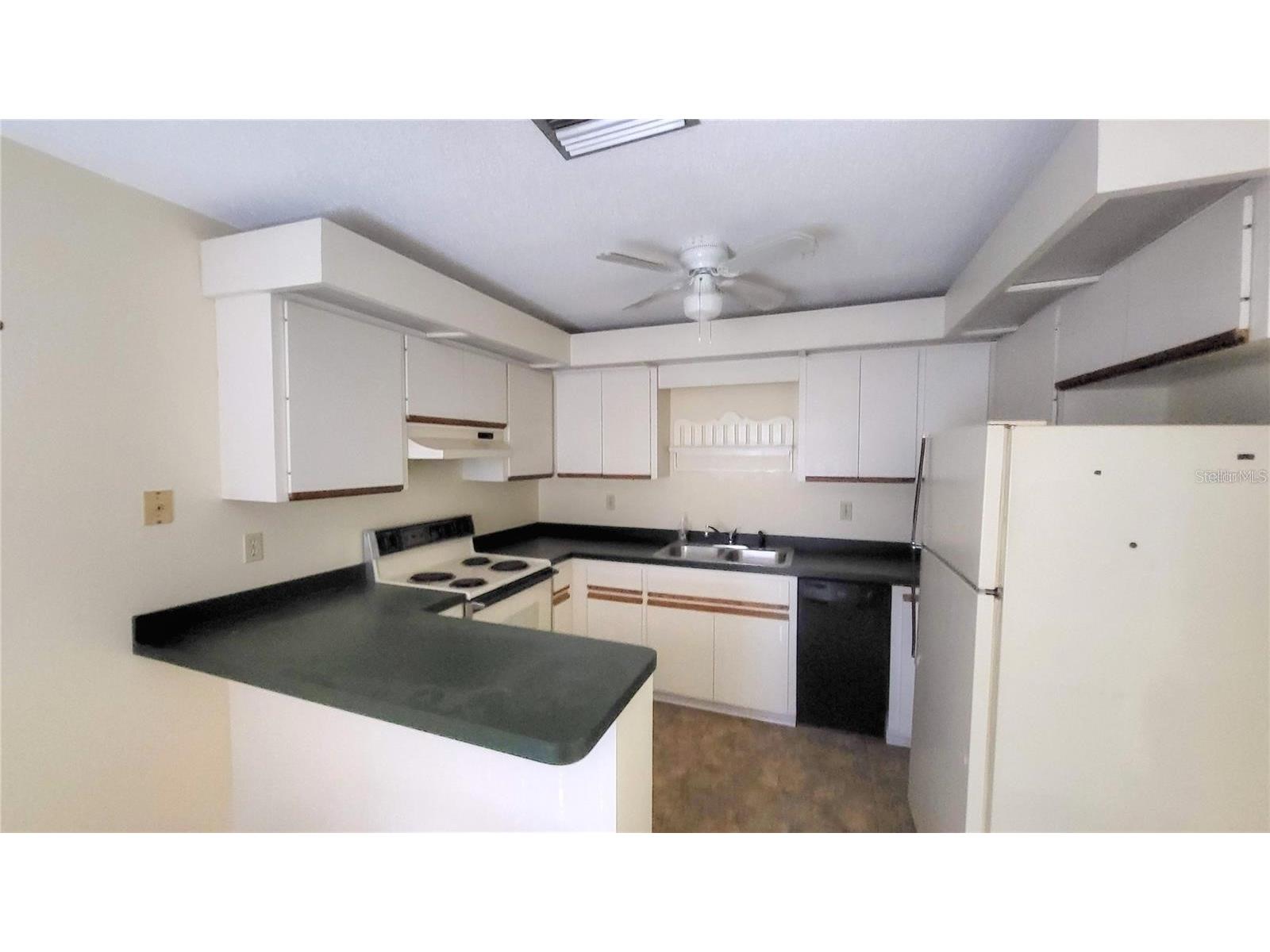 3533 Bahia Vista Street Sarasota FL 34239 A4695703 image2