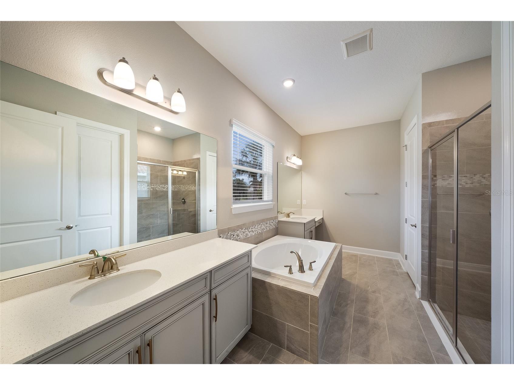3533 Big Sky Way Lakewood Ranch FL 34211 A4697071 image44