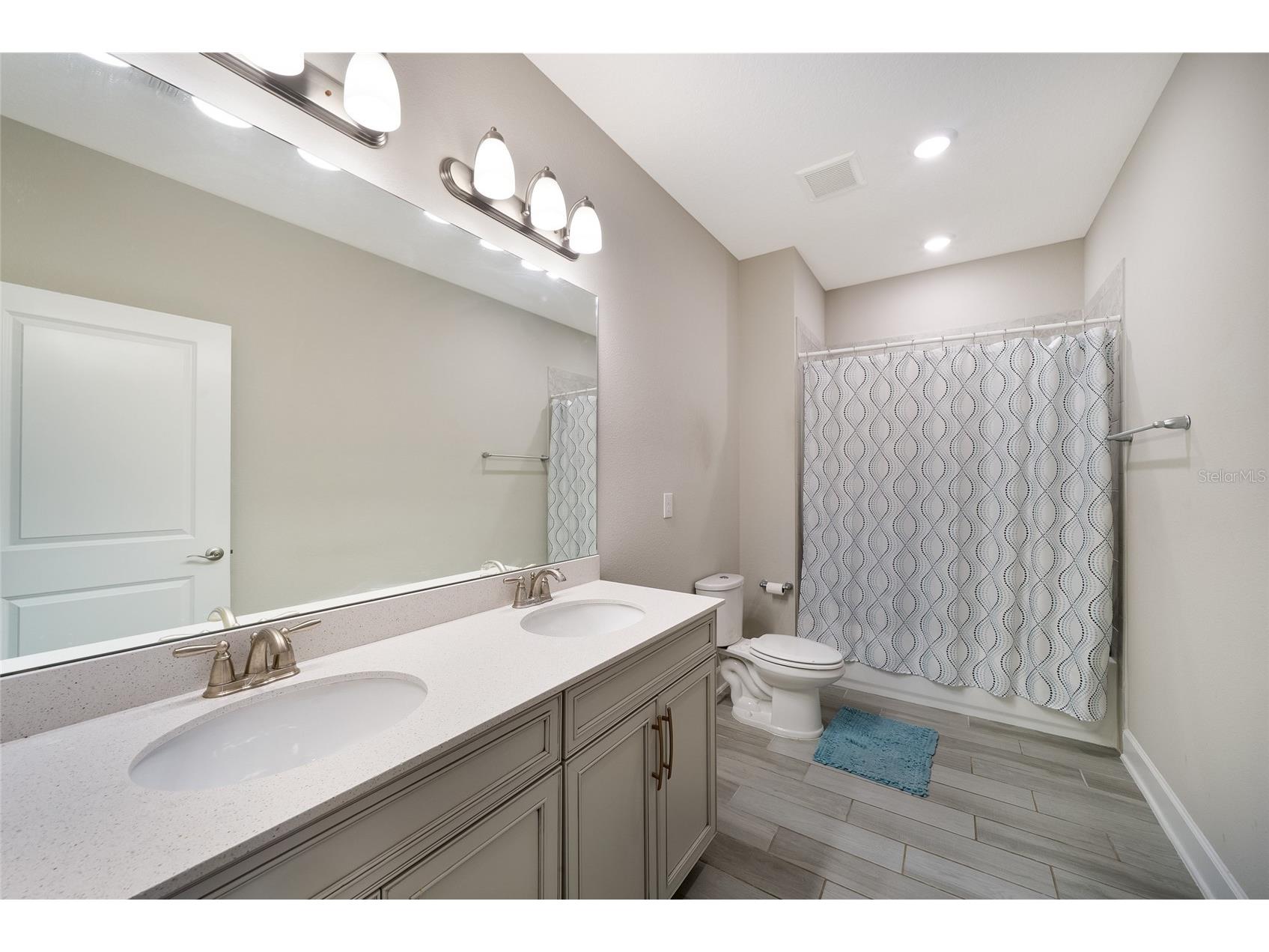 3533 Big Sky Way Lakewood Ranch FL 34211 A4697071 image55