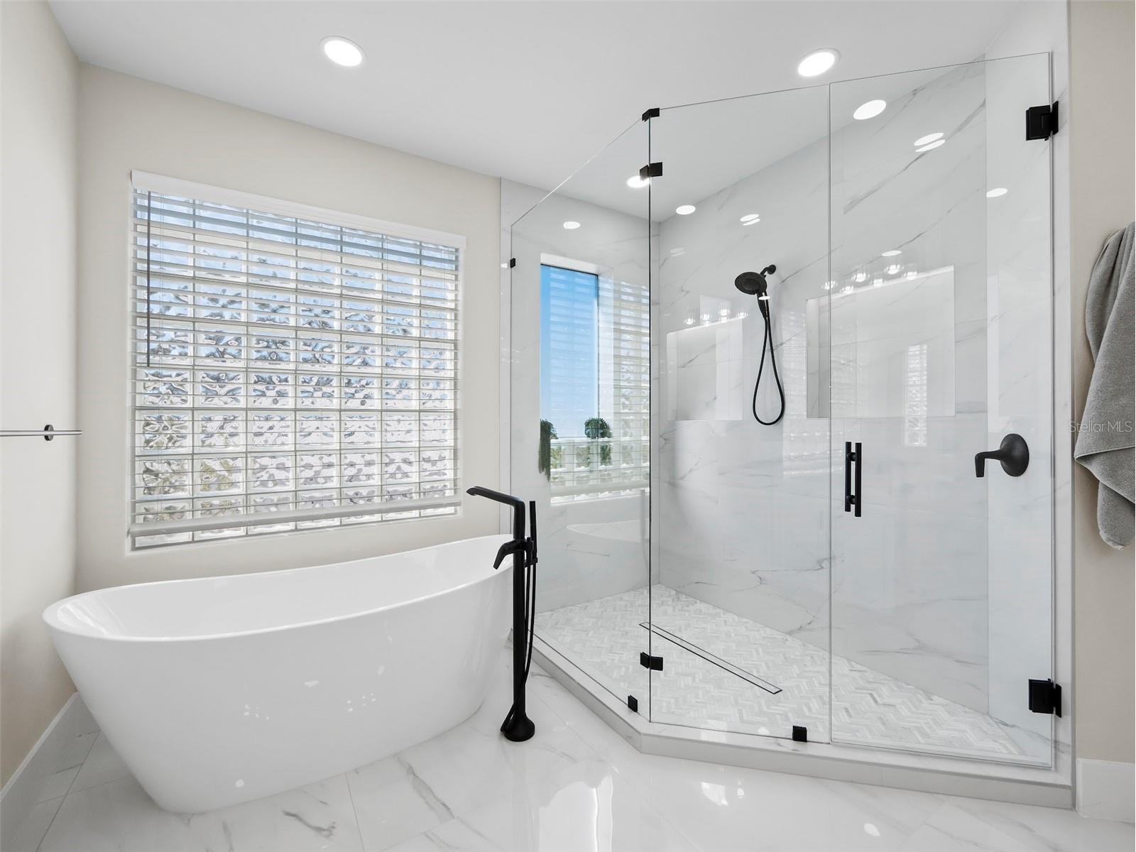 3533 Fair Oaks Lane Longboat Key FL 34228 A4678167 image36