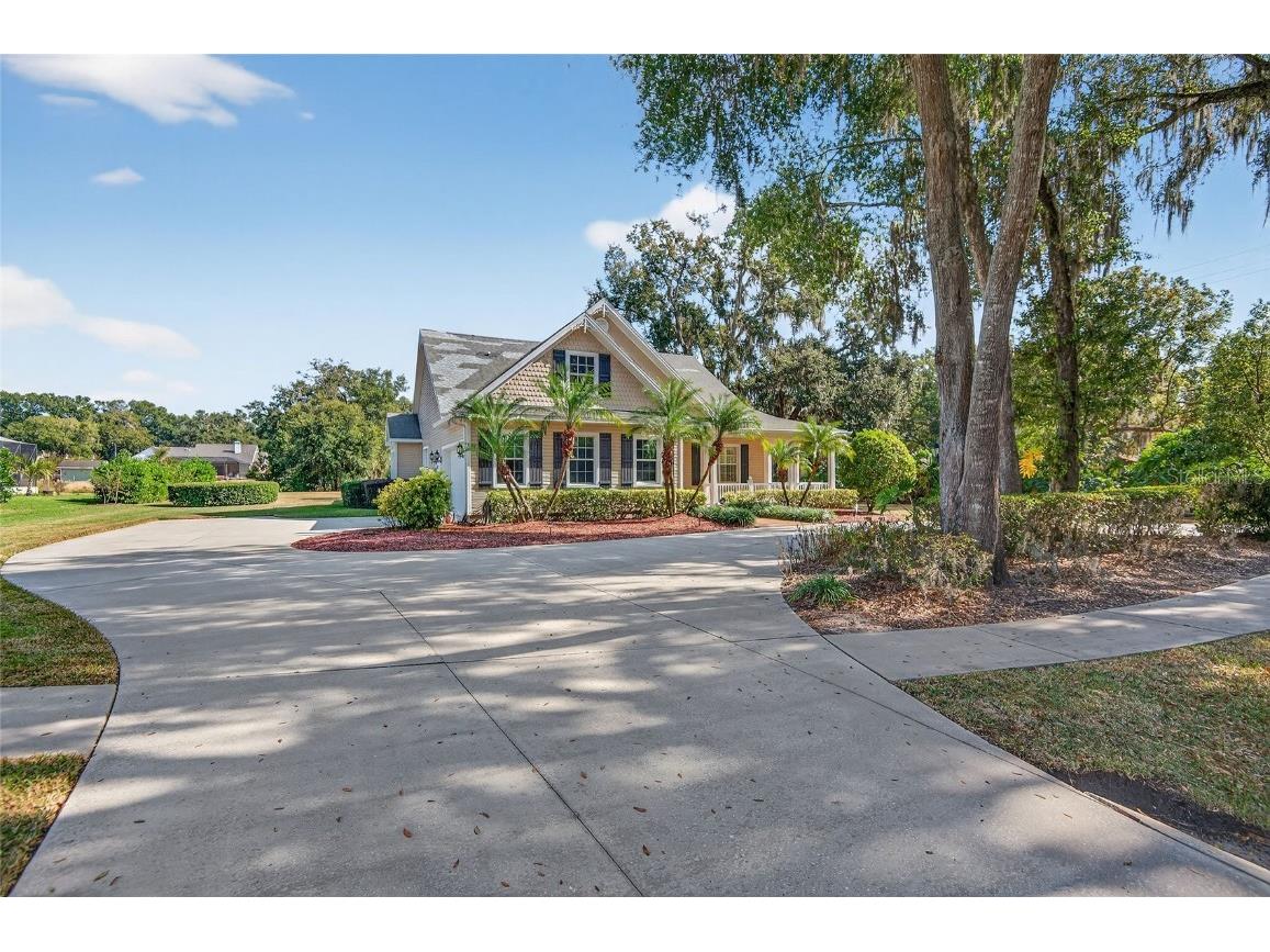 3533 Sam Allen Oaks Circle Plant City FL 33565 TB8450764 image1