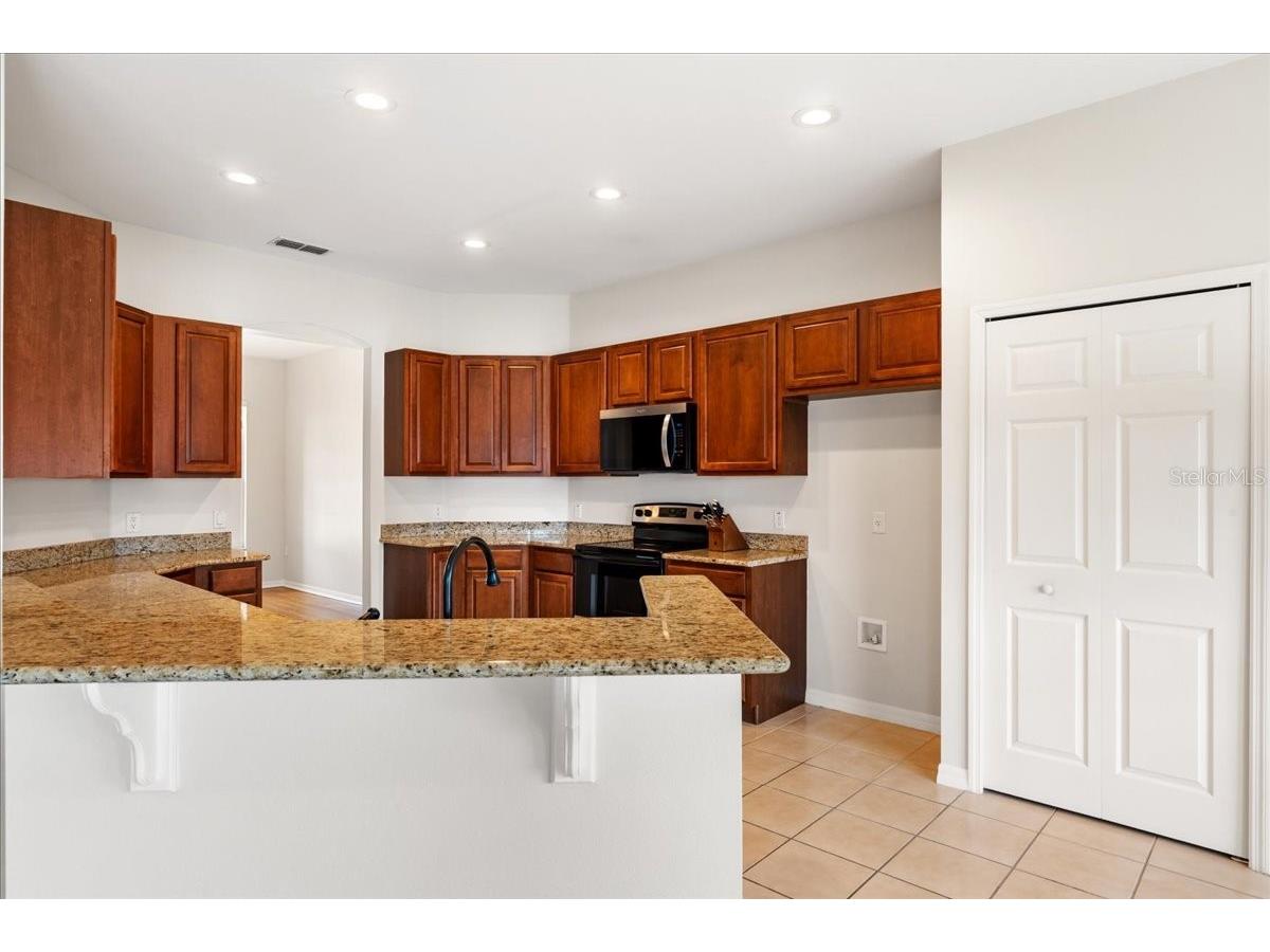 3533 Somerset Circle Kissimmee FL 34746 - LAKE TOHO O6389228 image14